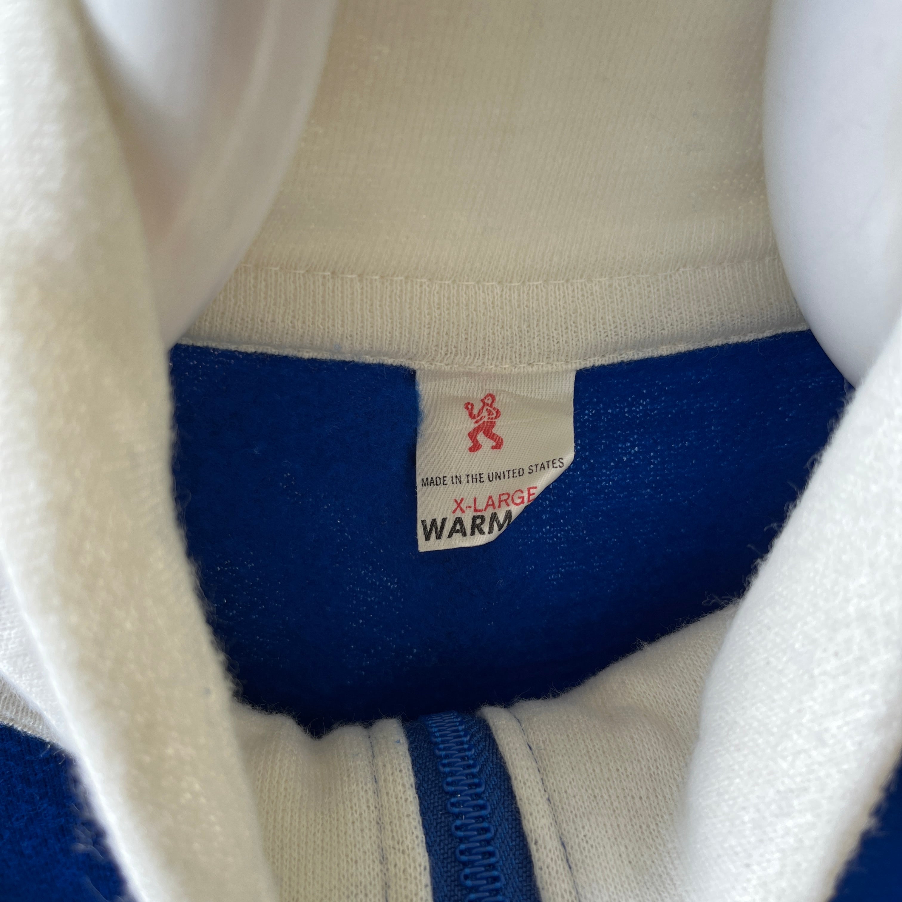 Brouillon de sweat-shirt vierge