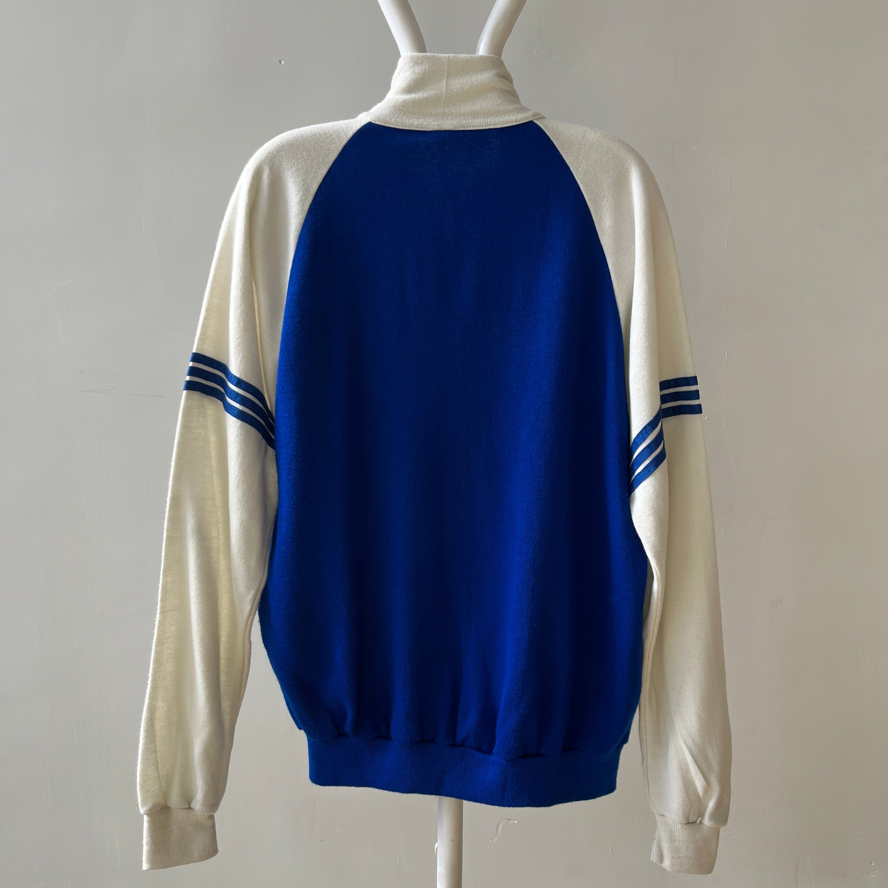 Brouillon de sweat-shirt vierge