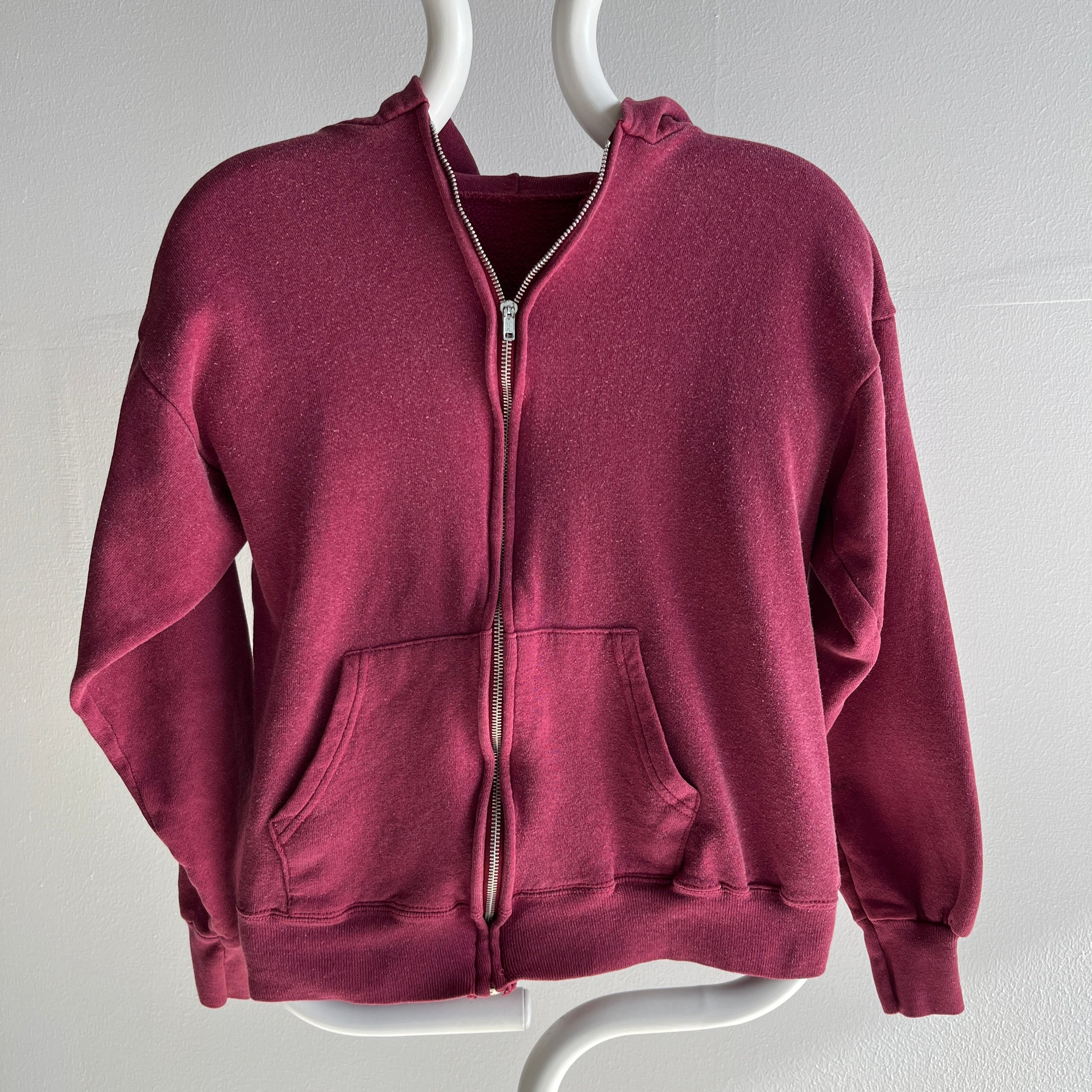 1980s Sweet Smaller Faded Burgundy Zip Up Hoodie with Tar Staining