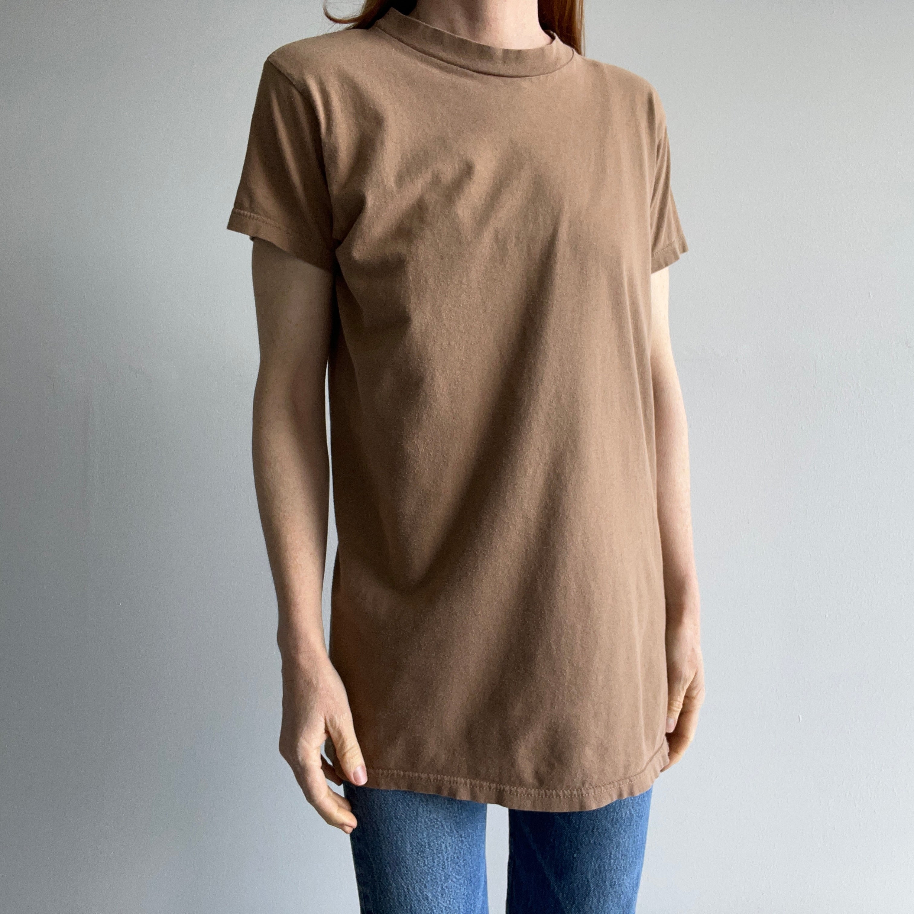 1980s extra hot almond latte with maple super soft cotton t-shirt