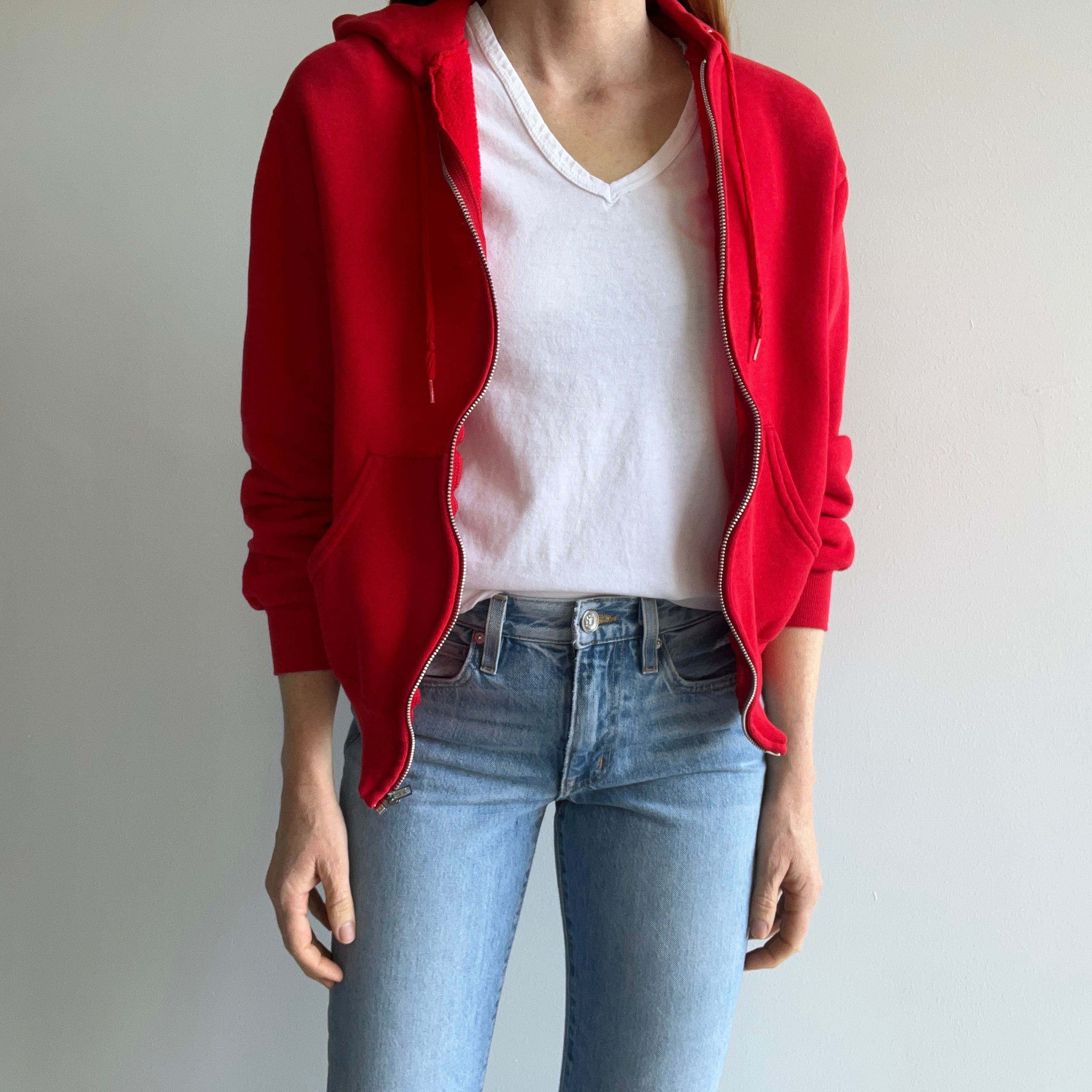 1980s Vibrant Red Zip Up Hoodie Sweatshirt