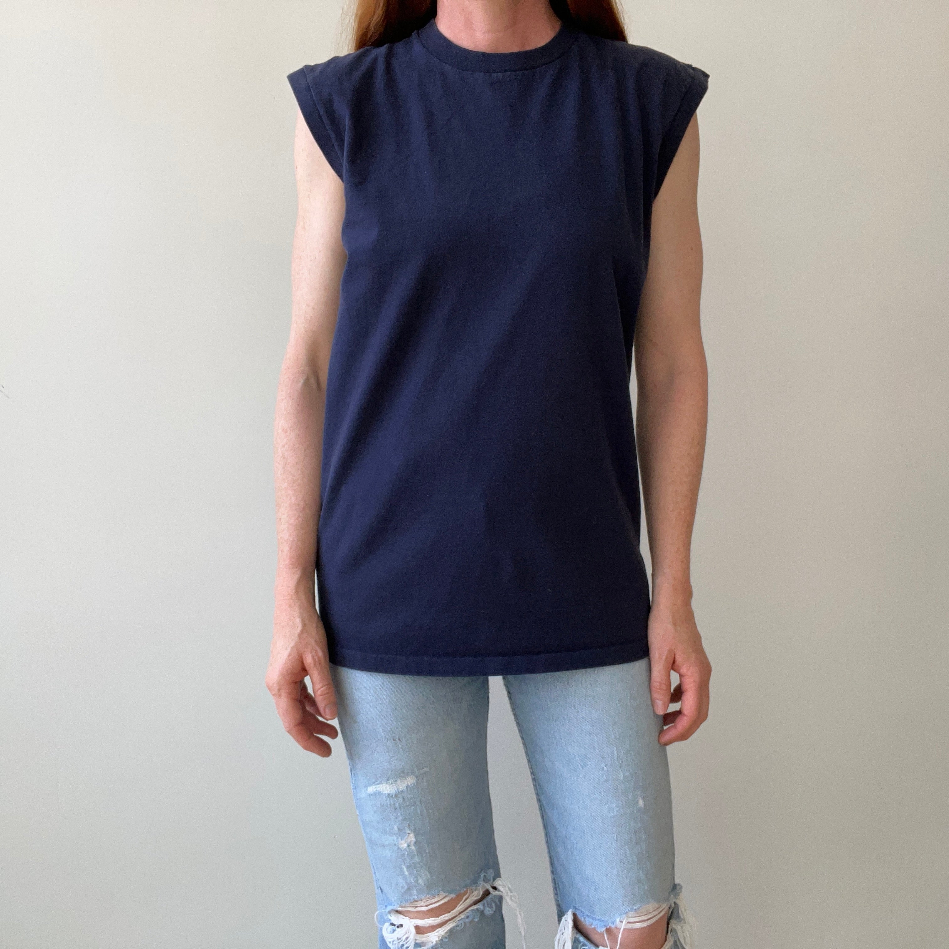 T-shirt teinté de peinture noire vierge des années 00