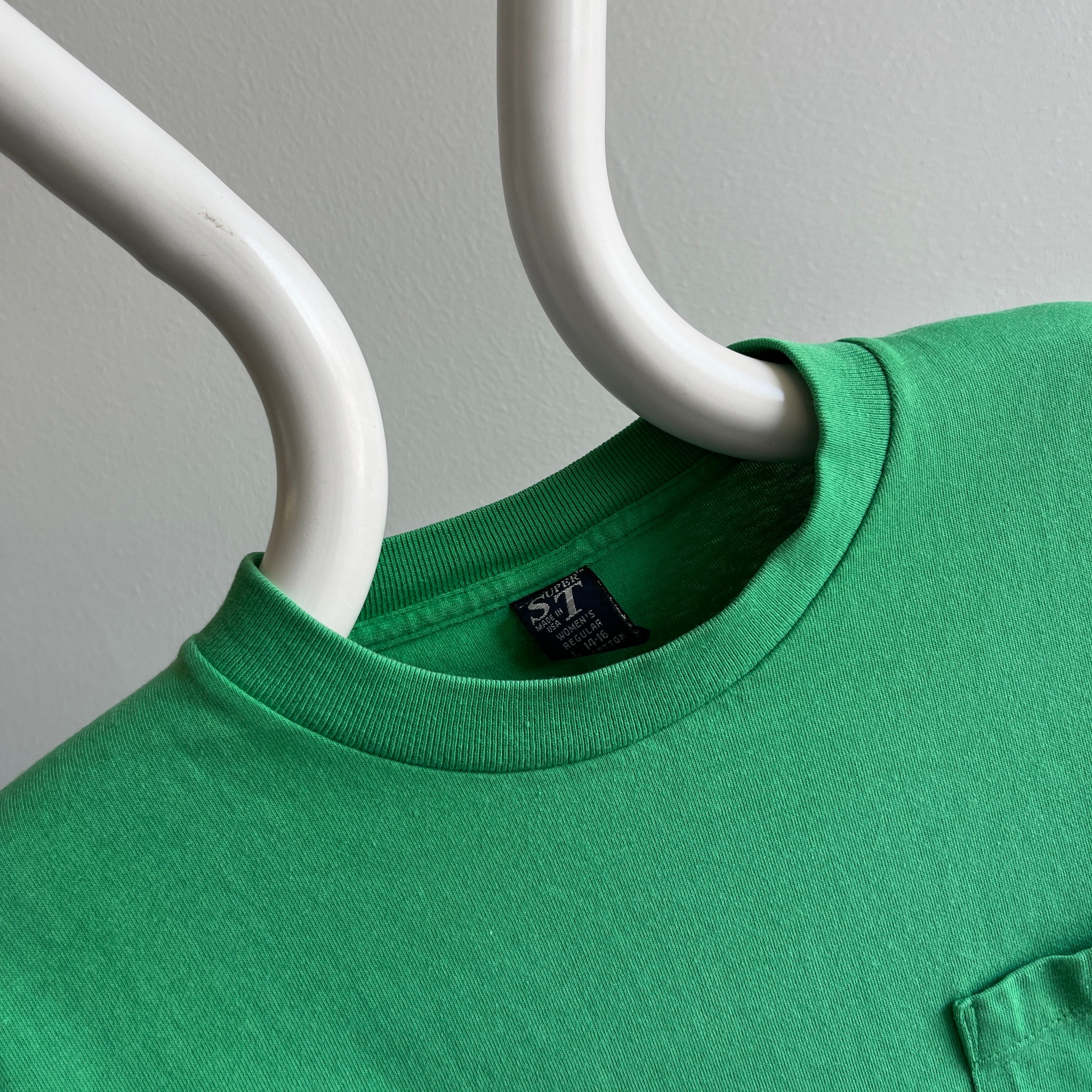 1980/90s Land's End USA Made Women's Cotton Super Pocket T-Shirt in a Grass Green