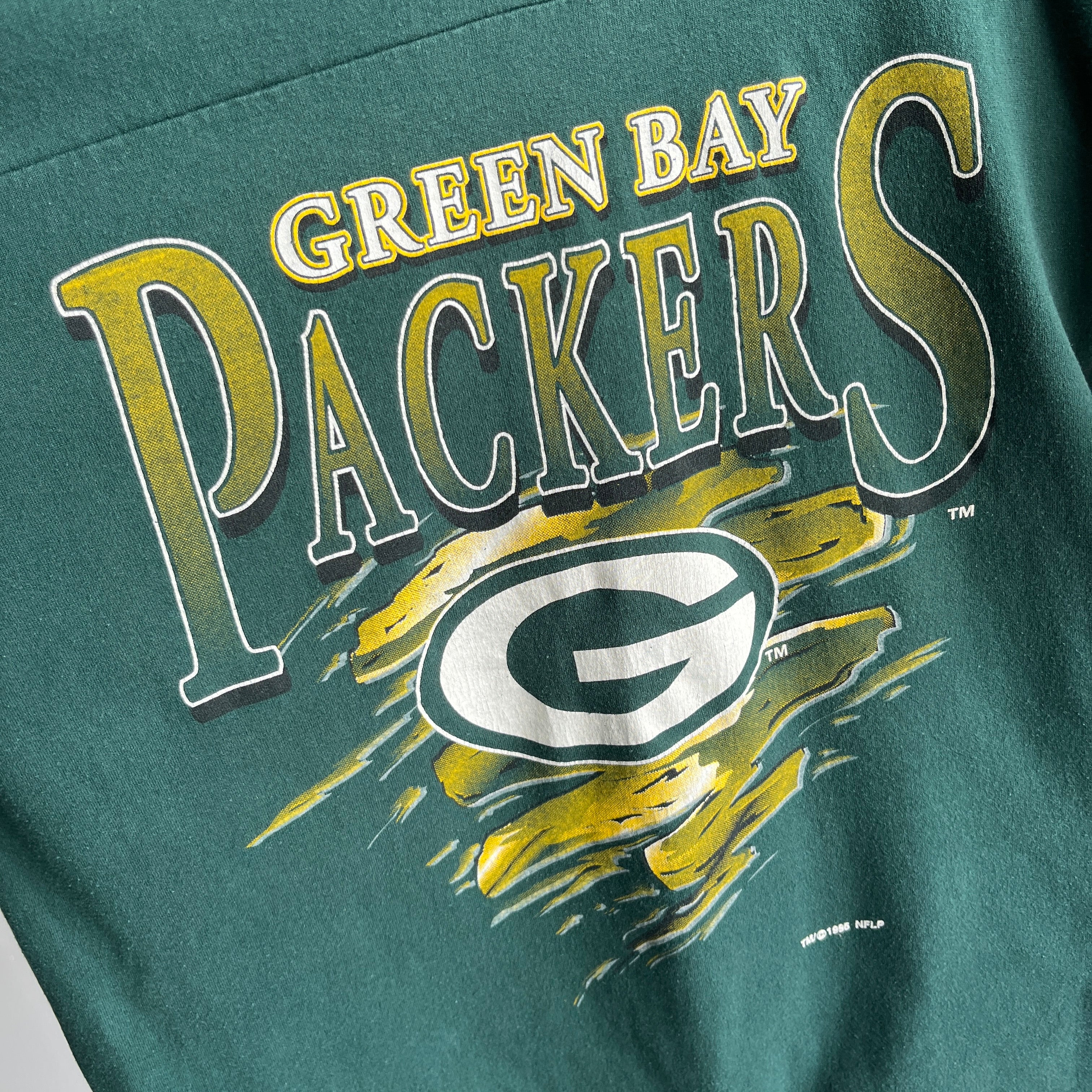 1995 Green Bay Packers Nicely Beat Up Cotton Football T-Shirt by Logo 7