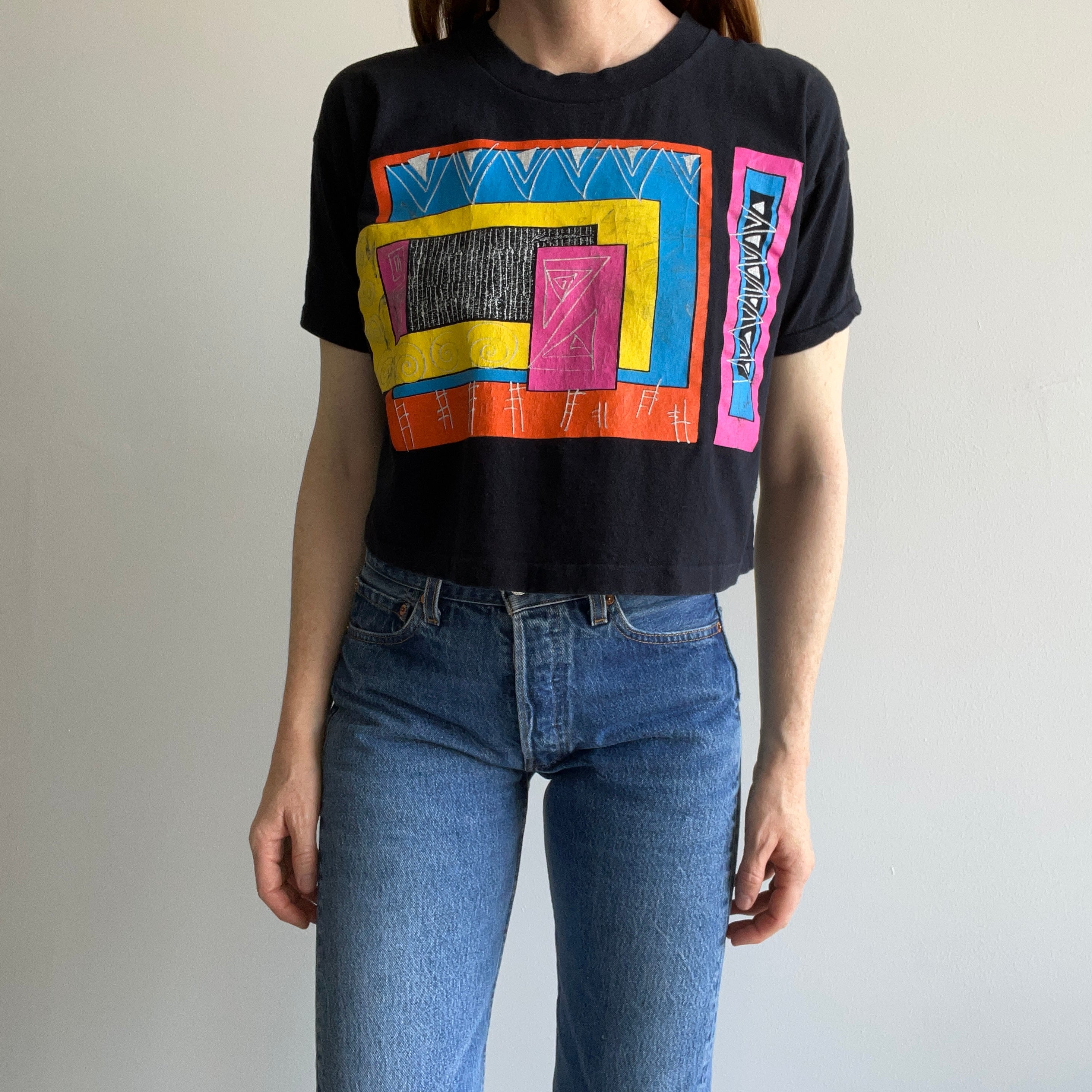 1980s Random Geometric Shapes Crop Top T-Shirt