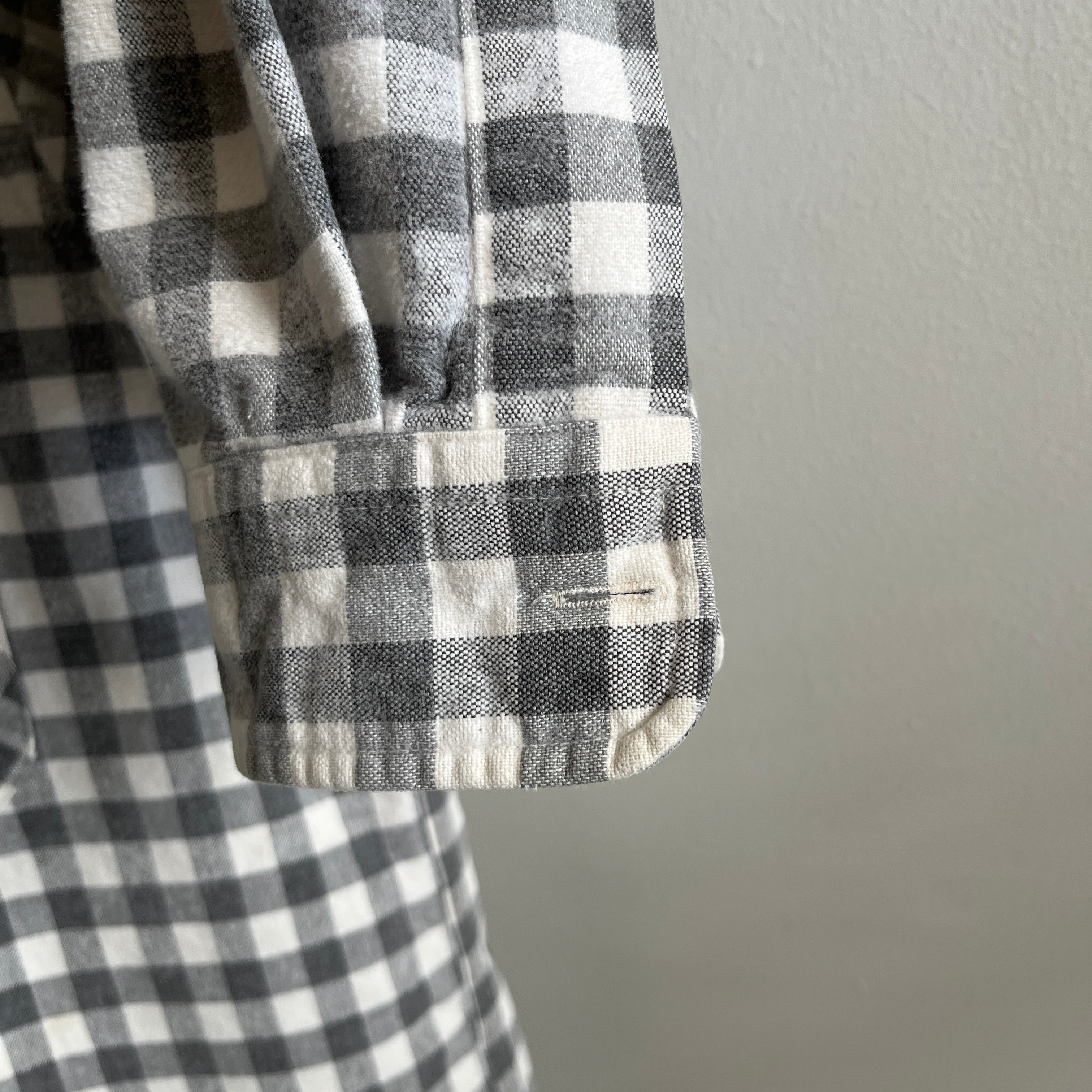 1990s USA Made L.L. Bean Gray and White Checkered Plaid Flannel