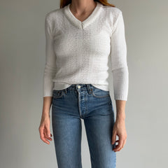 1970s XS White Sweater - A Delight!