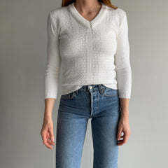 1970s XS White Sweater - A Delight!