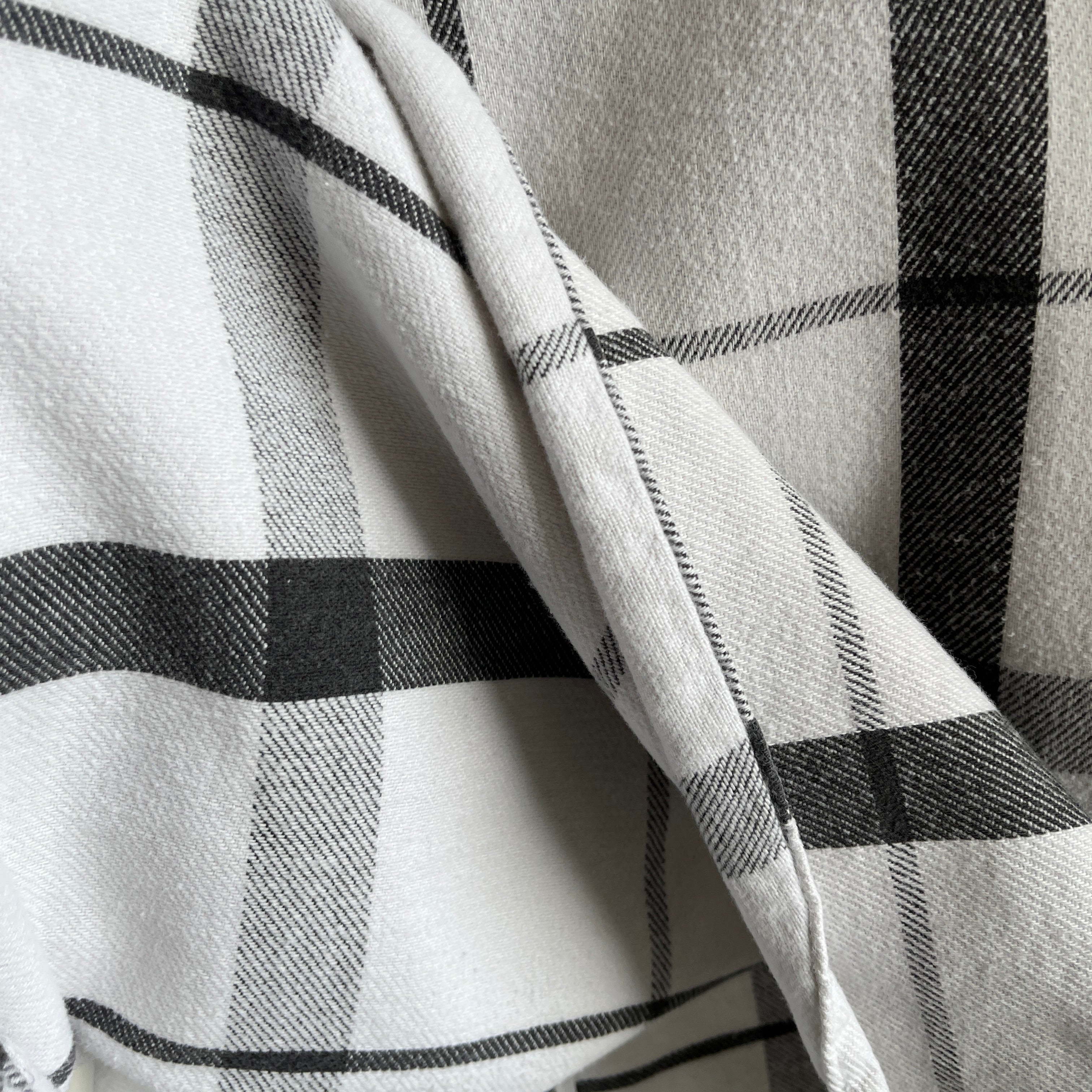 1990s St. John's Bay Black and White Cotton Flannel
