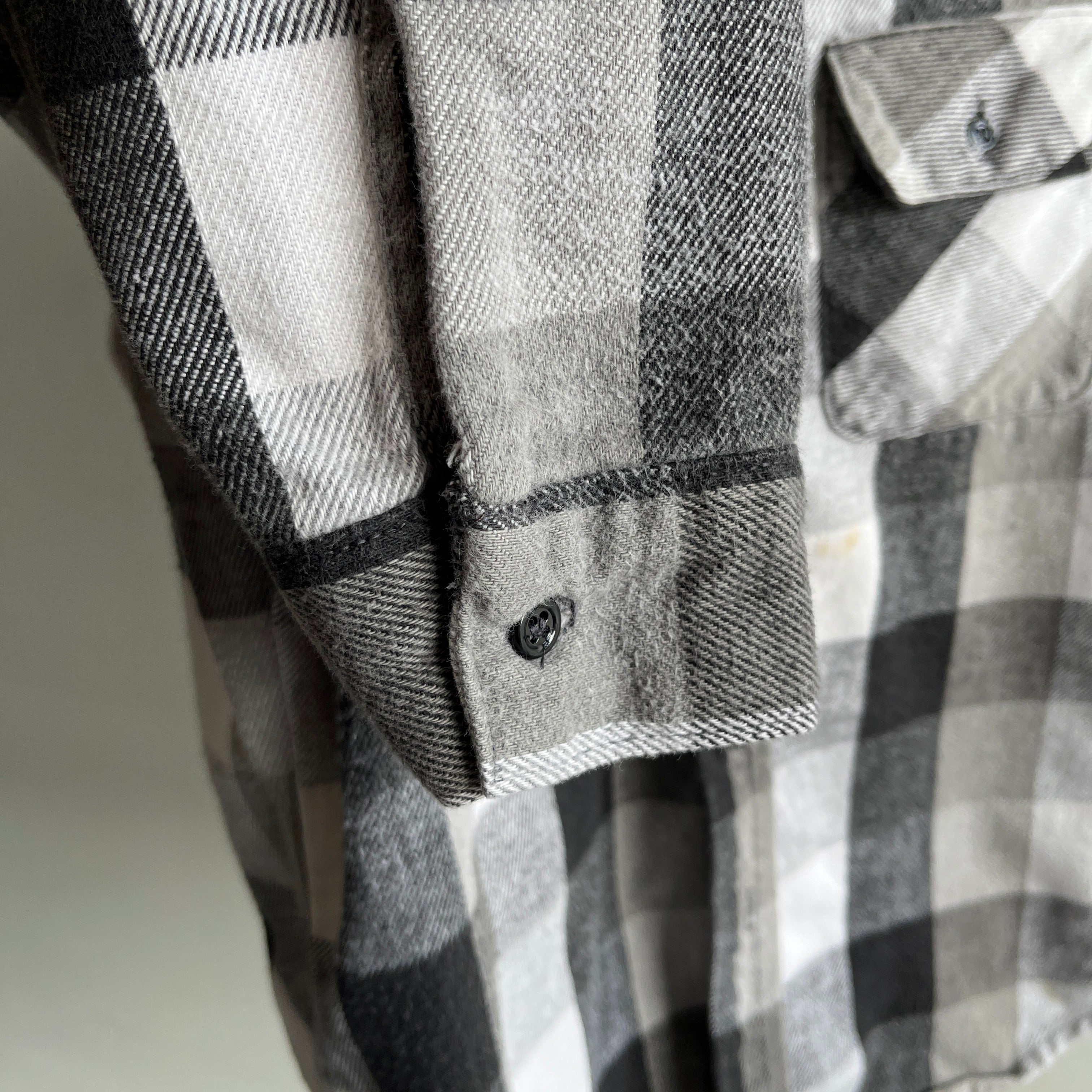 1990s Five Brothers Black and White Cotton Flannel
