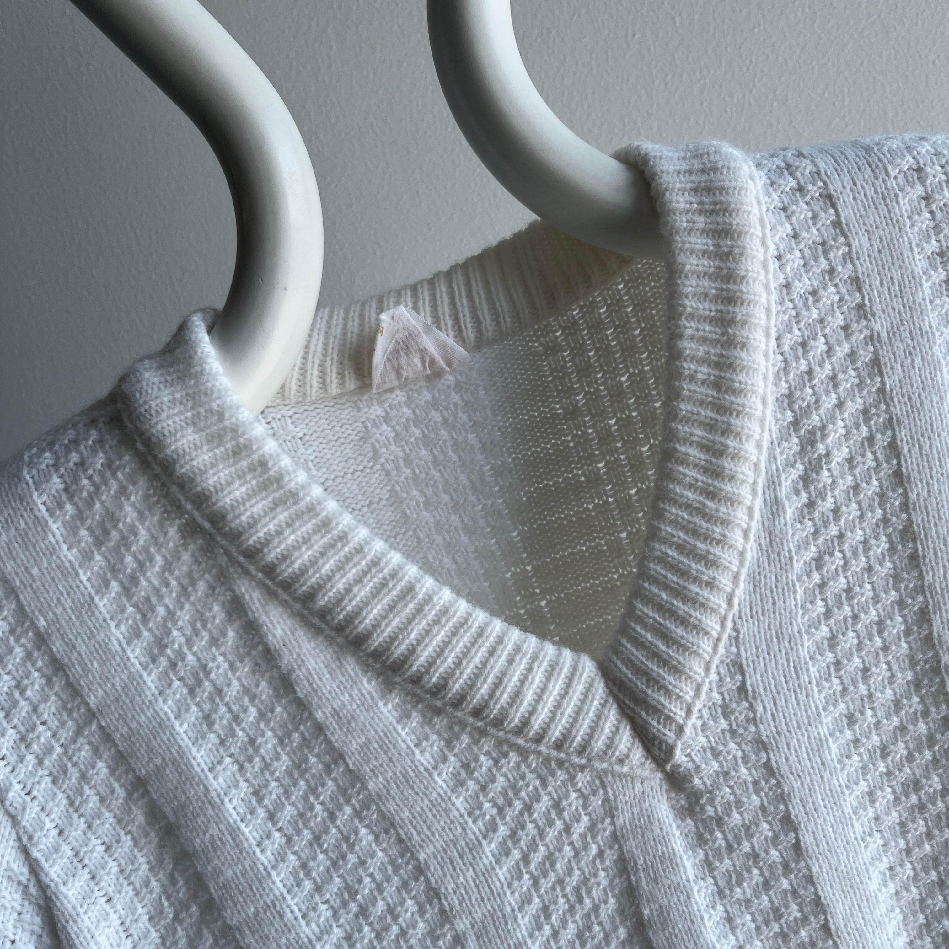 1970s XS White Sweater - A Delight!