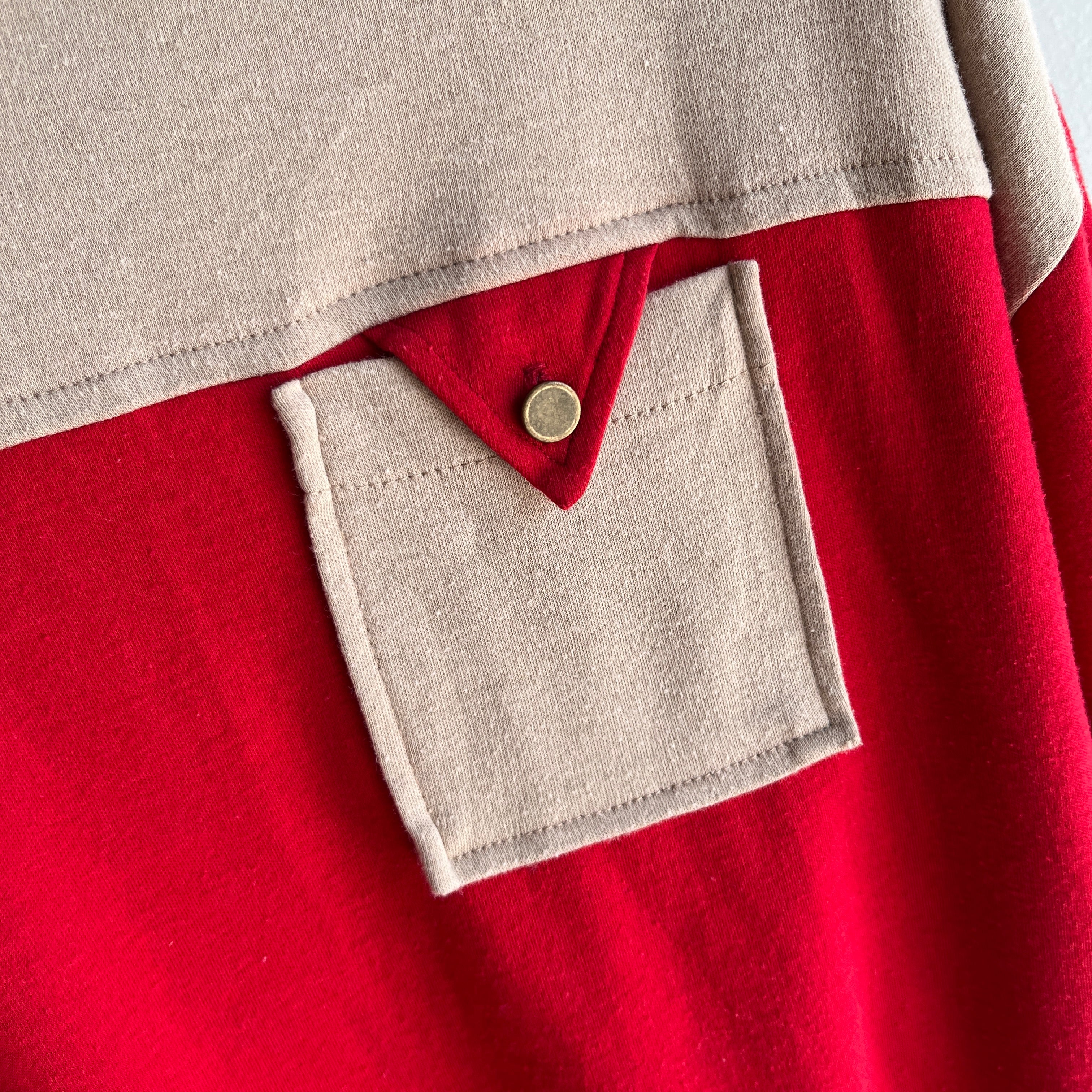 1980s Adorable Color Block Lightweight Sweatshirt/Long Sleeve T-Shirt by 