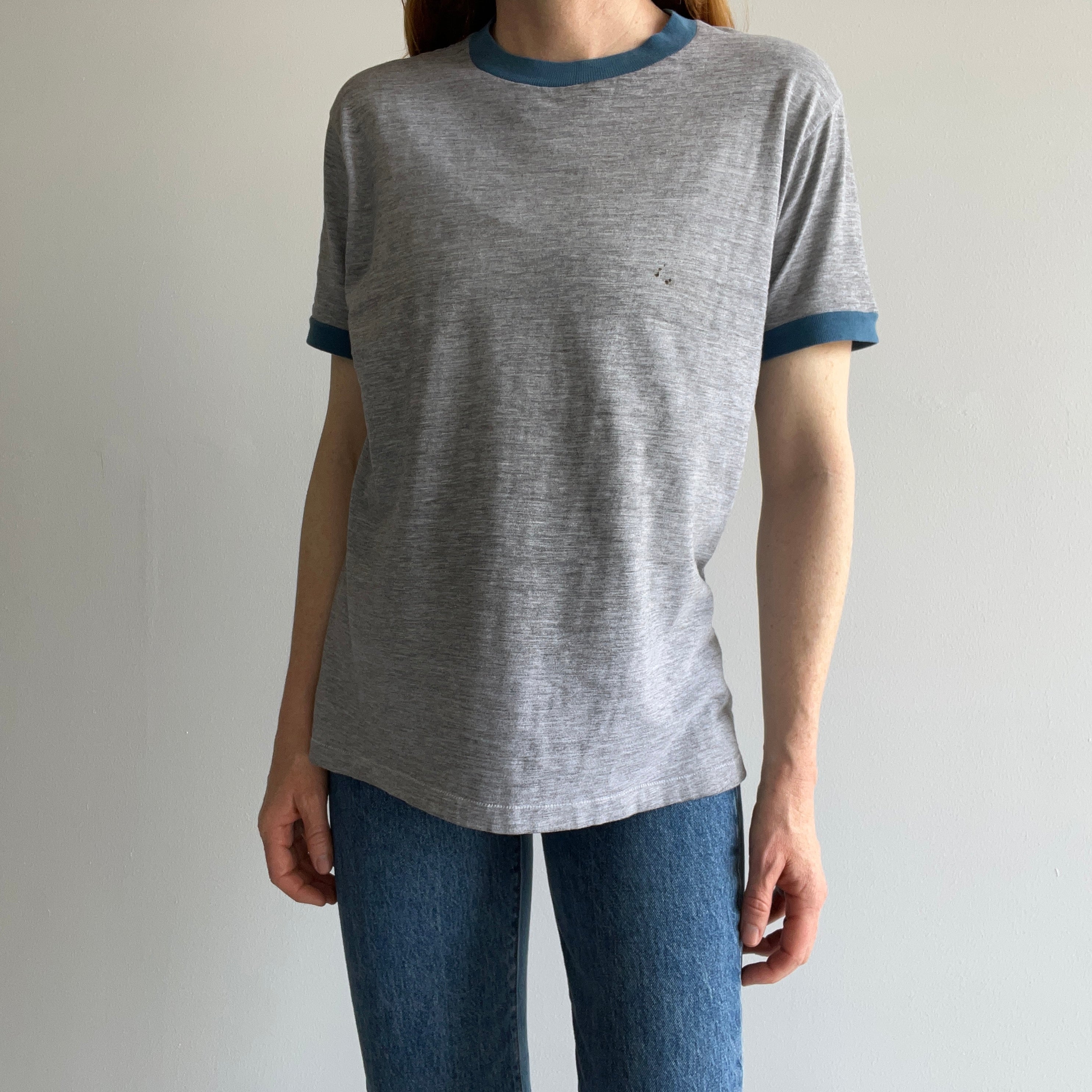 1970/80s Two Tone Gray and Blue Ring T-Shirt (Single Stitch and Worn)