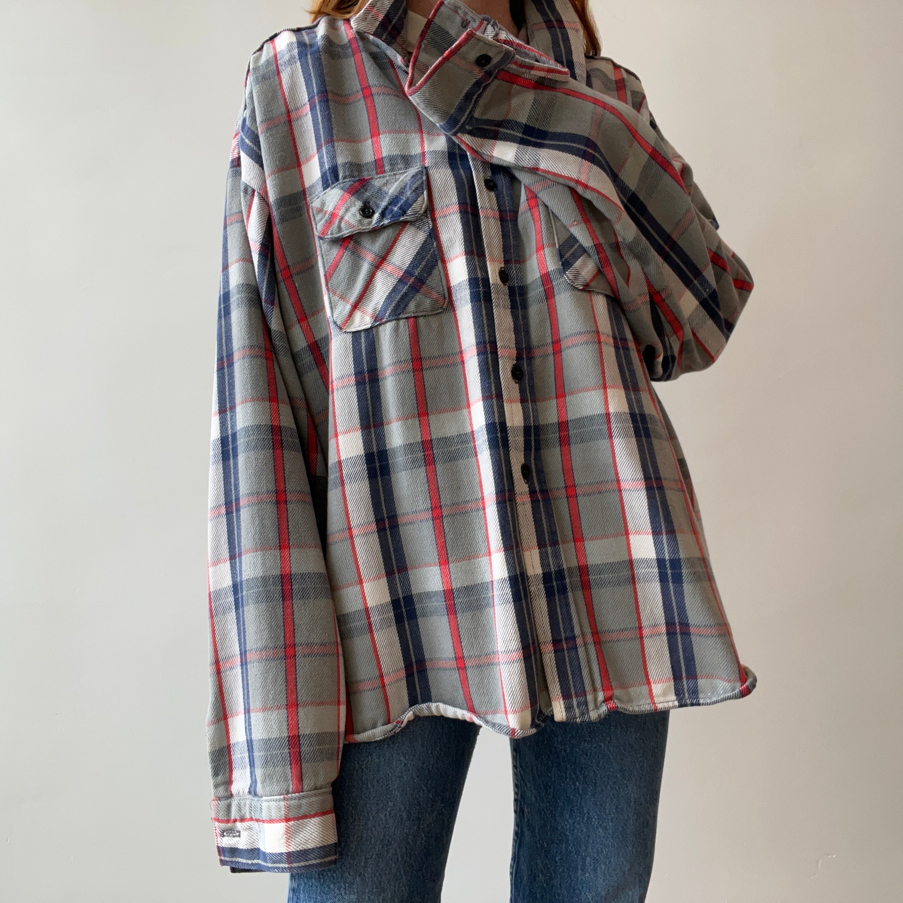 1990s Super Soft and Worn Relaxed Fit Flannel