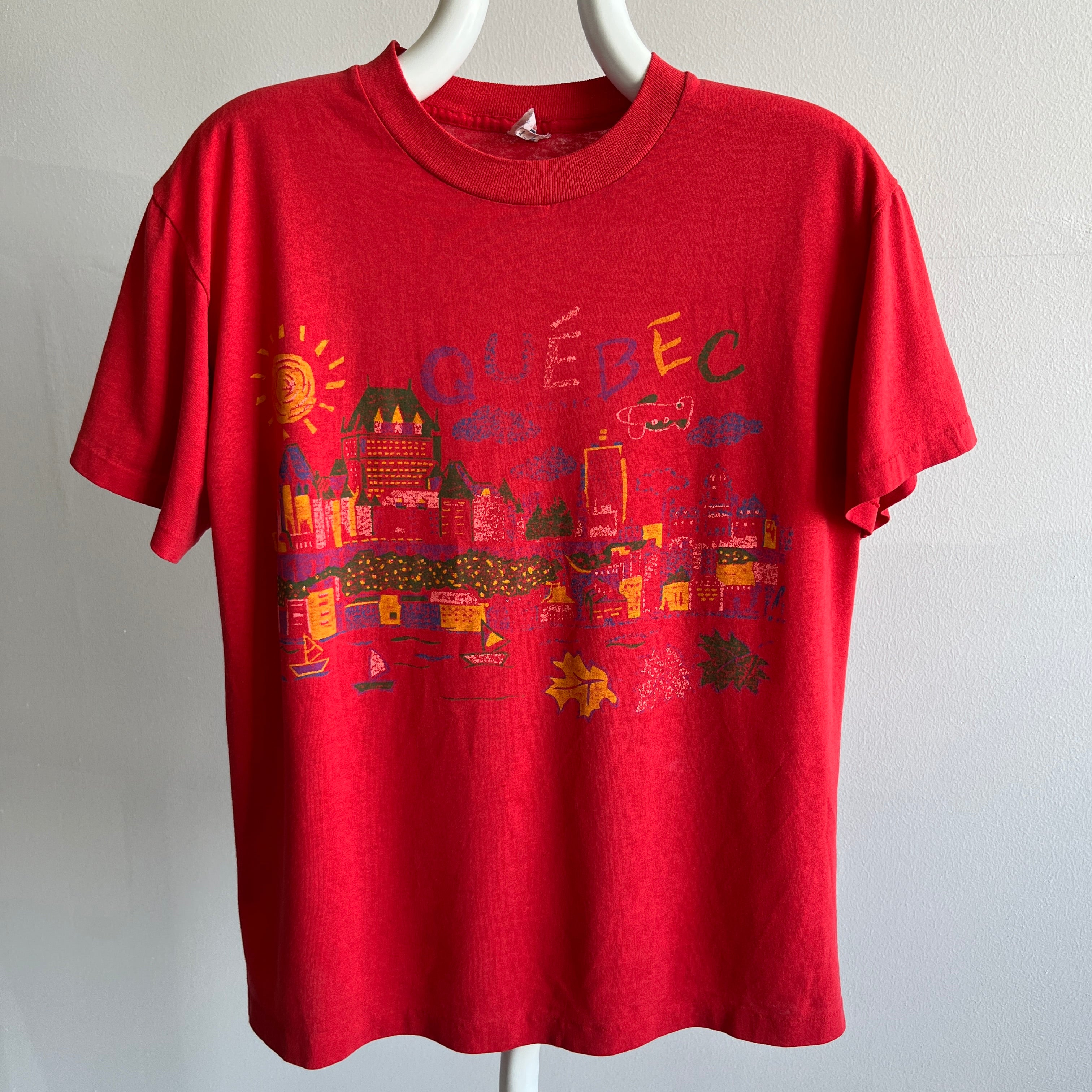 1980/90s Quebec Cityscape Tourist T-Shirt