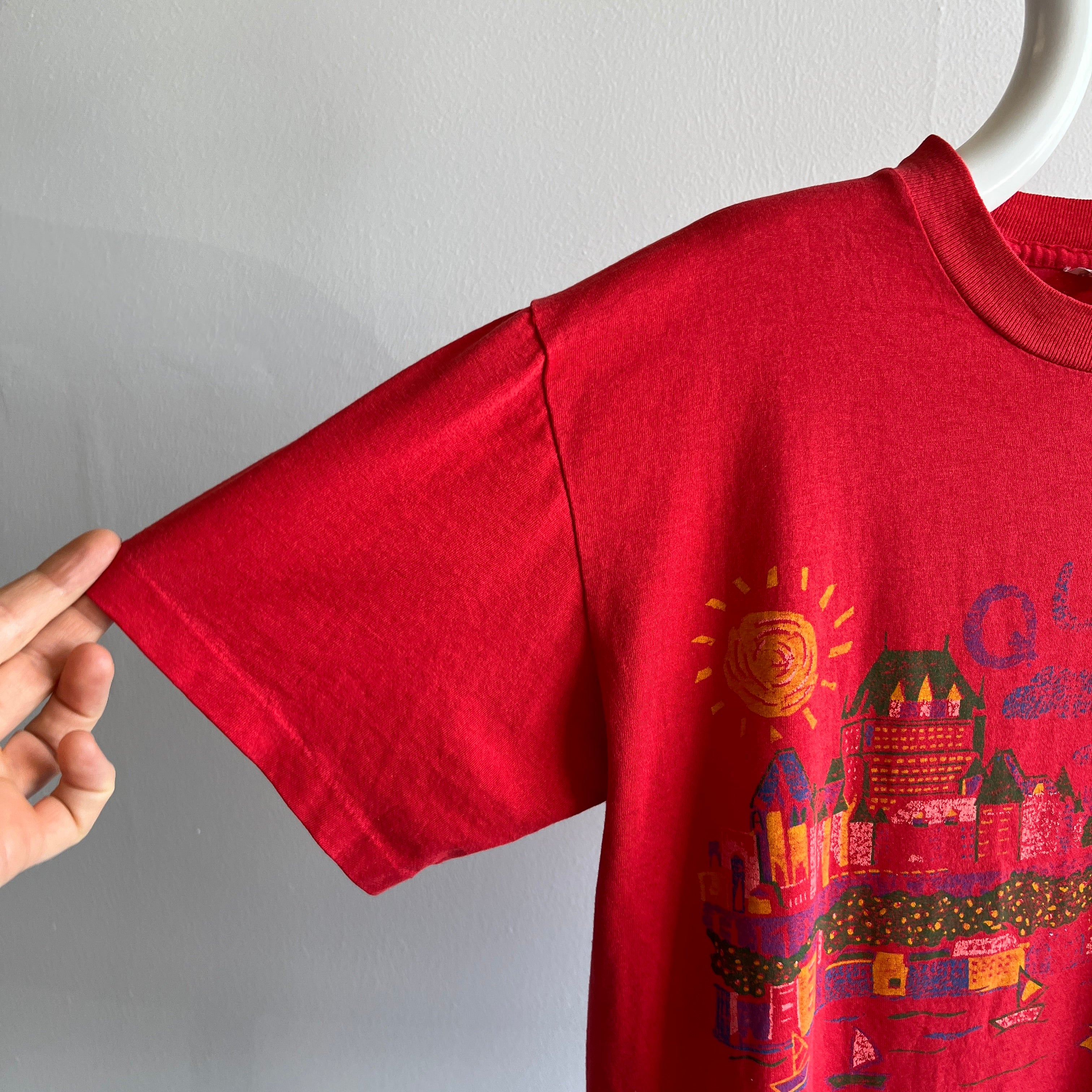 1980/90s Quebec Cityscape Tourist T-Shirt