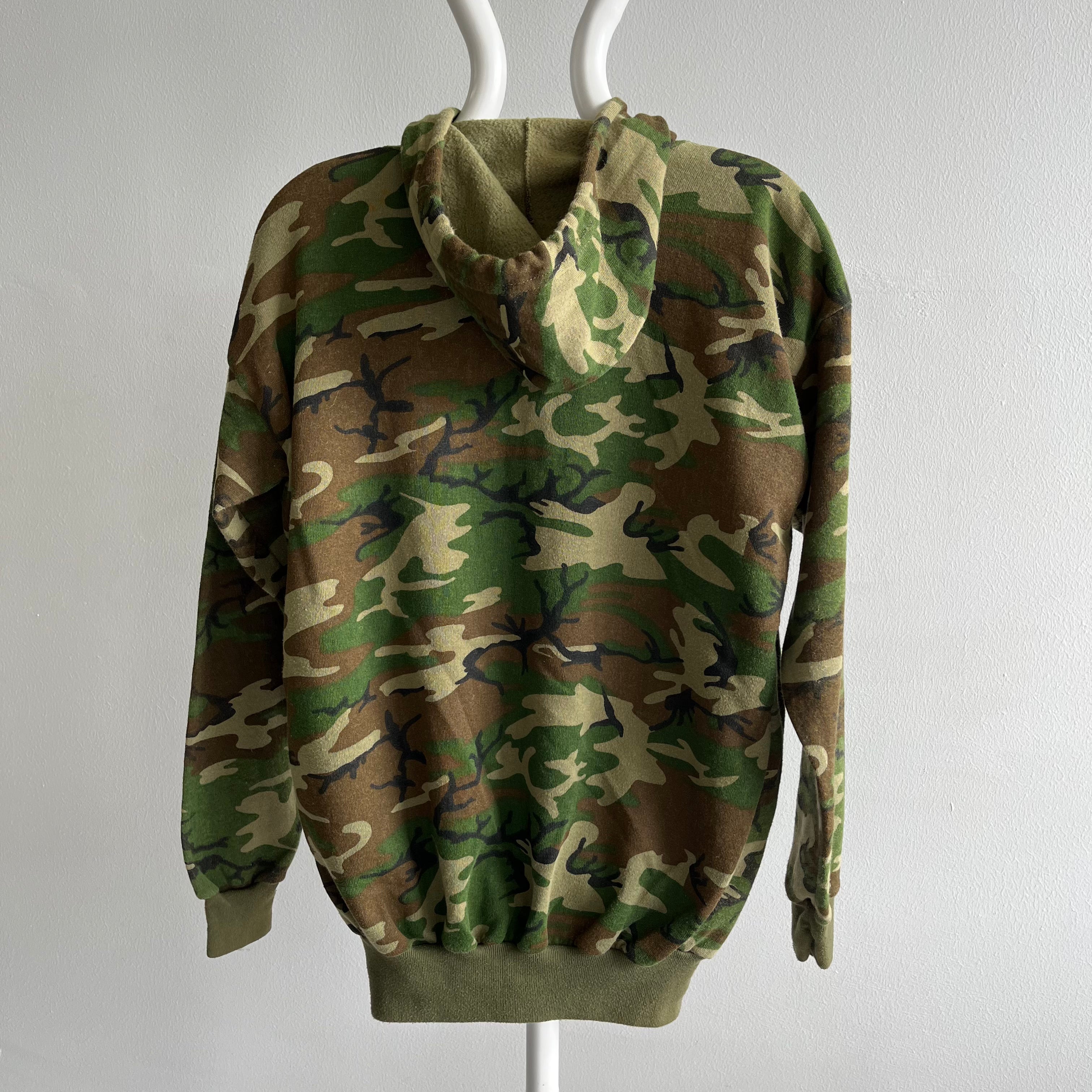 1980s Soft and Cozy Camo Zip Up Hoodie