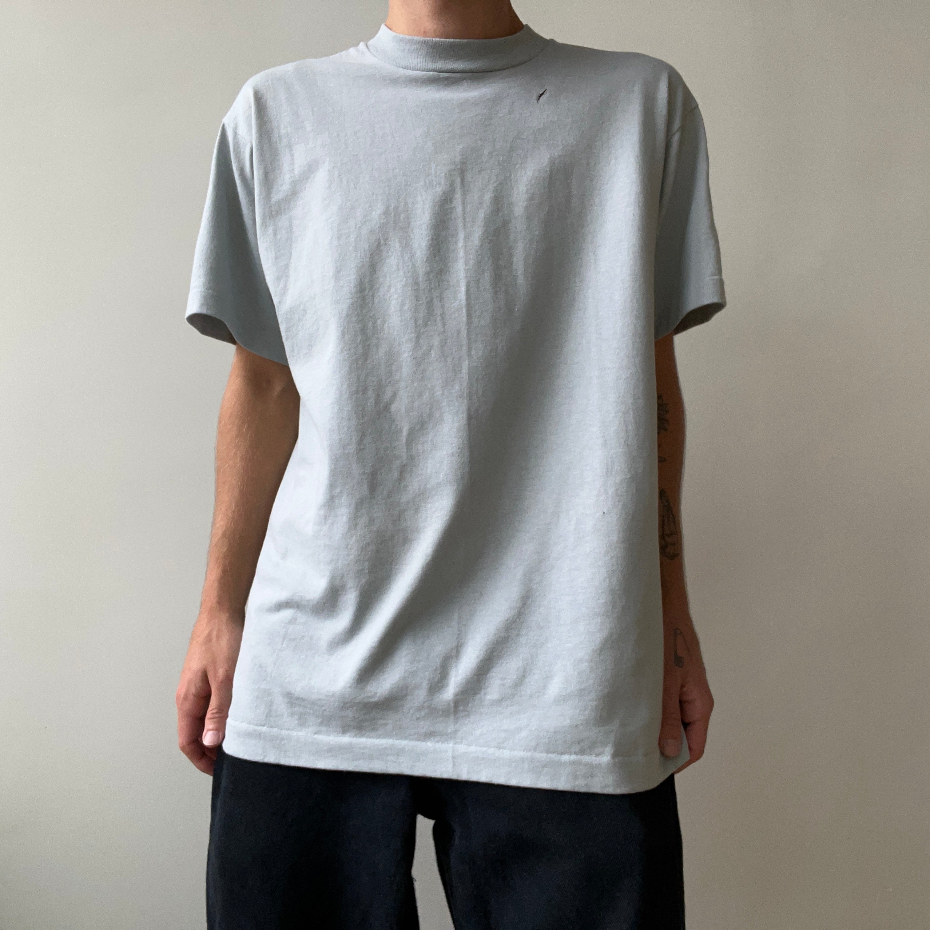 1980s Blank Grey/Baby Blue T Shirt