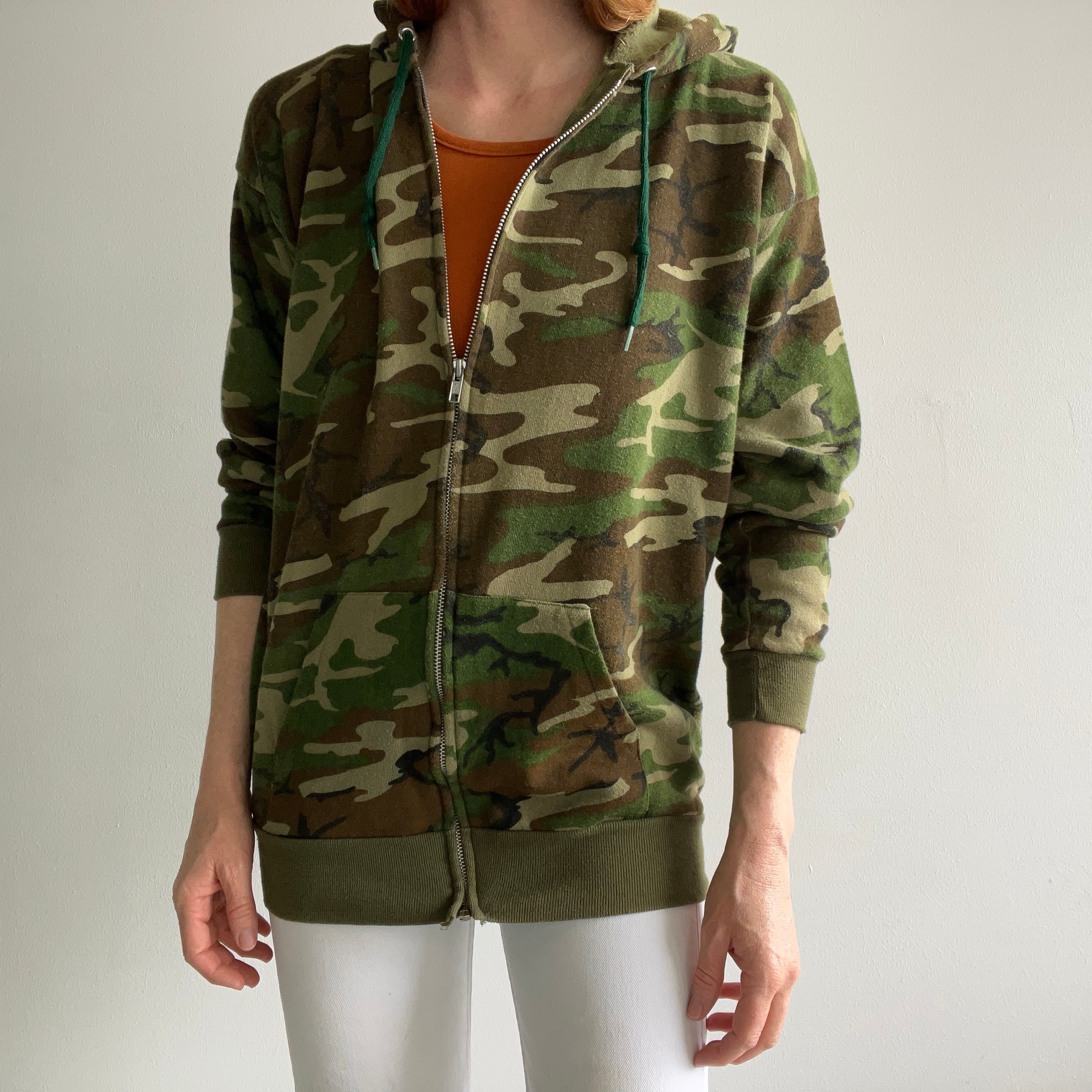 1980s Soft and Cozy Camo Zip Up Hoodie