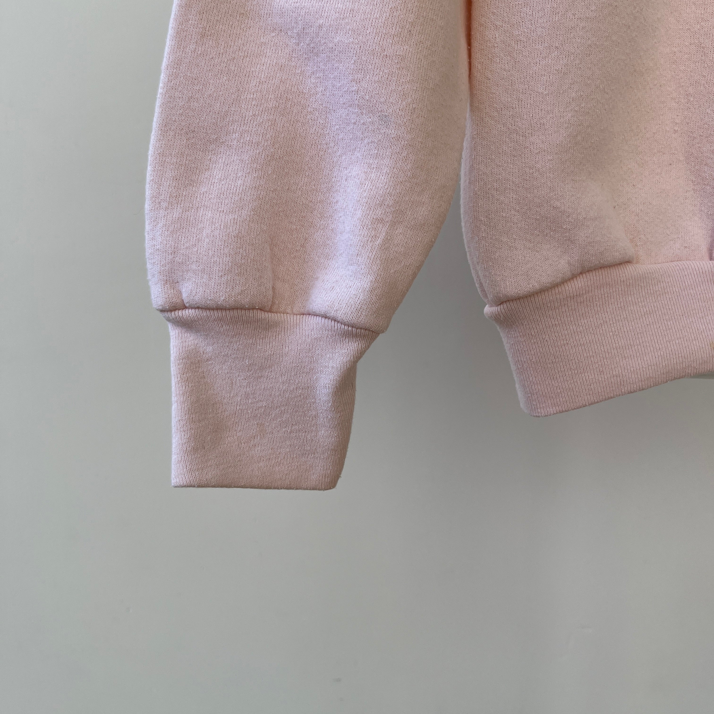 1990s Light Pink Blank Raglan Sweatshirt