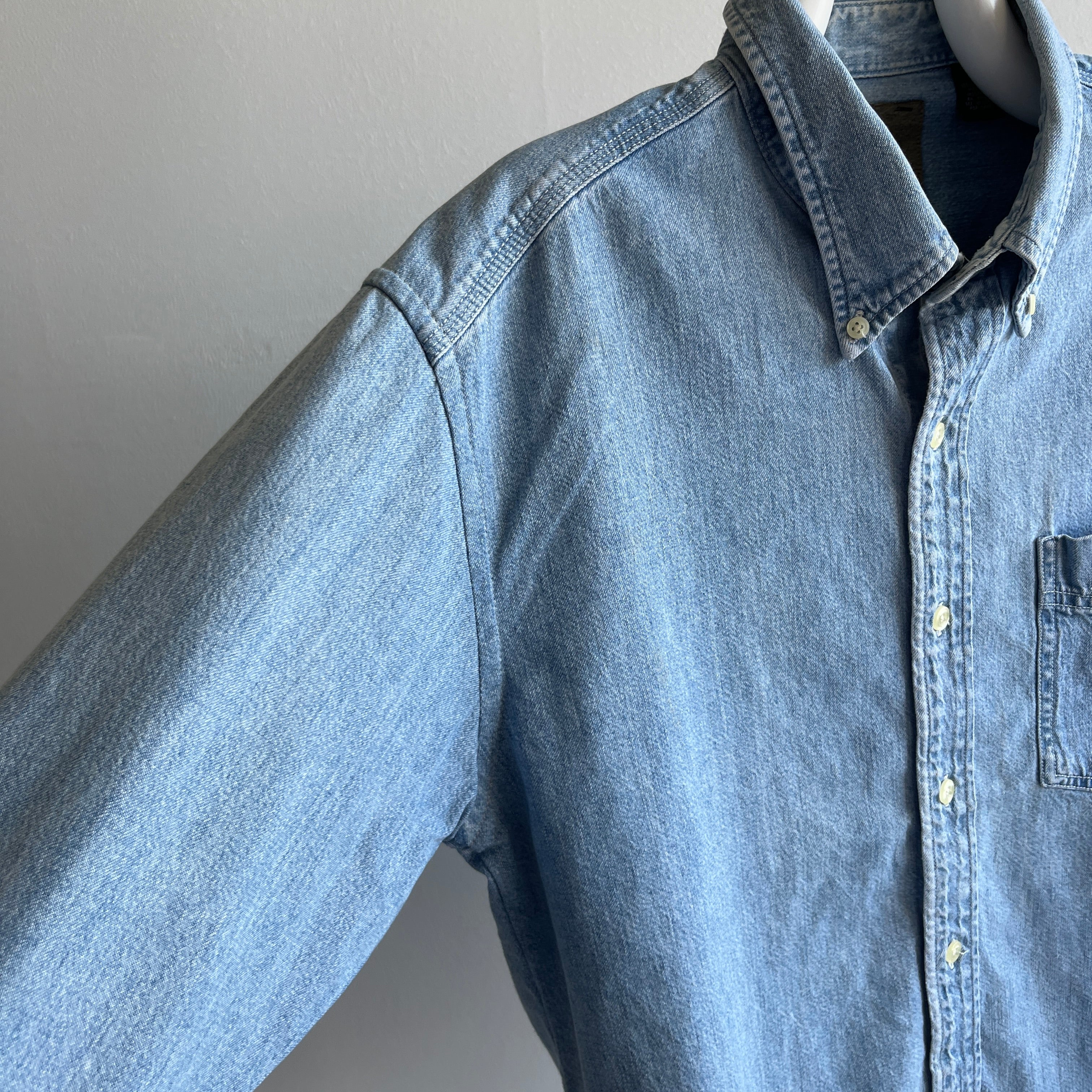 1990/2000s Soft Denim Button Down Dad Shirt by Gap