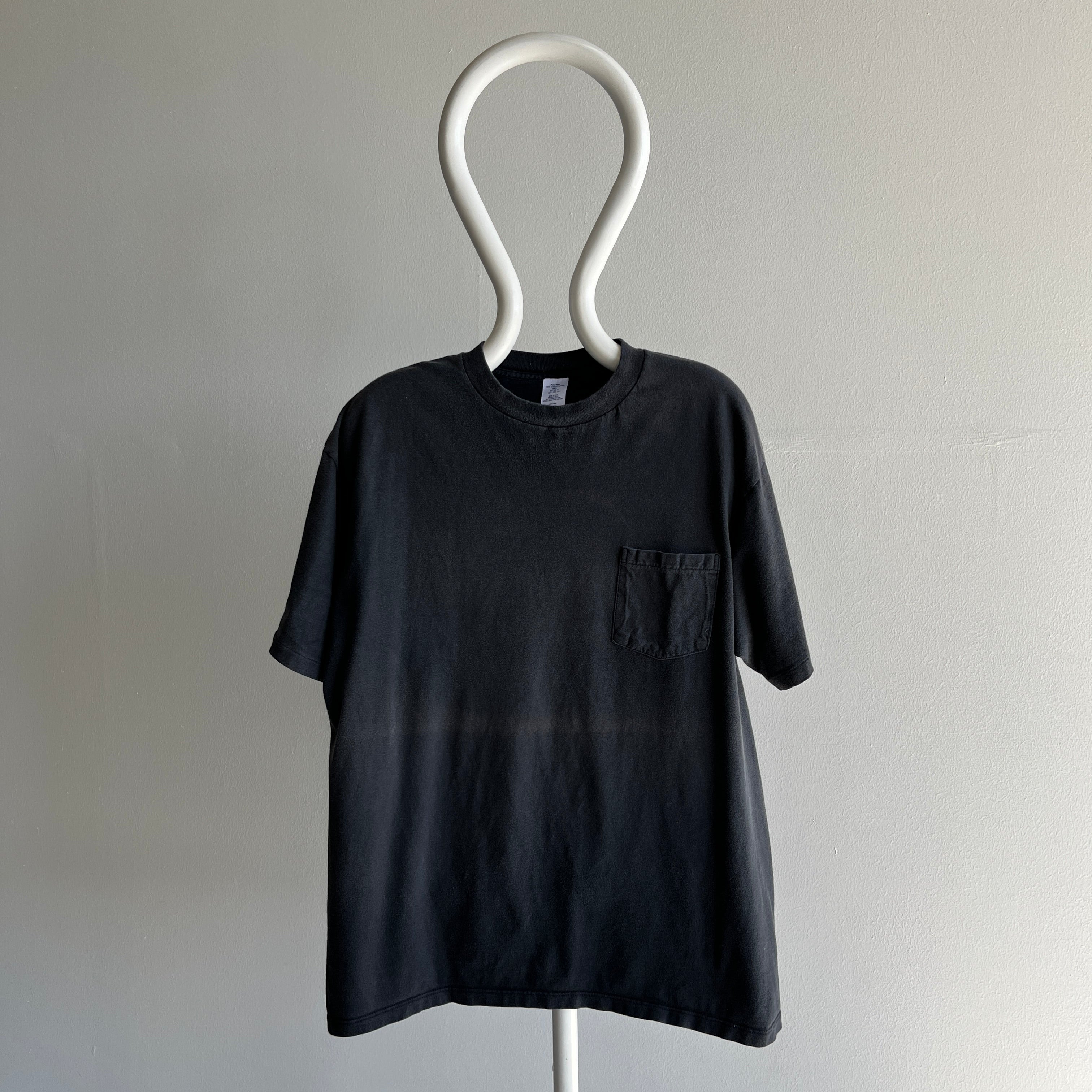 1990s Faded Blank Black Pocket T-Shirt With a Sun Fade Line - Swoon