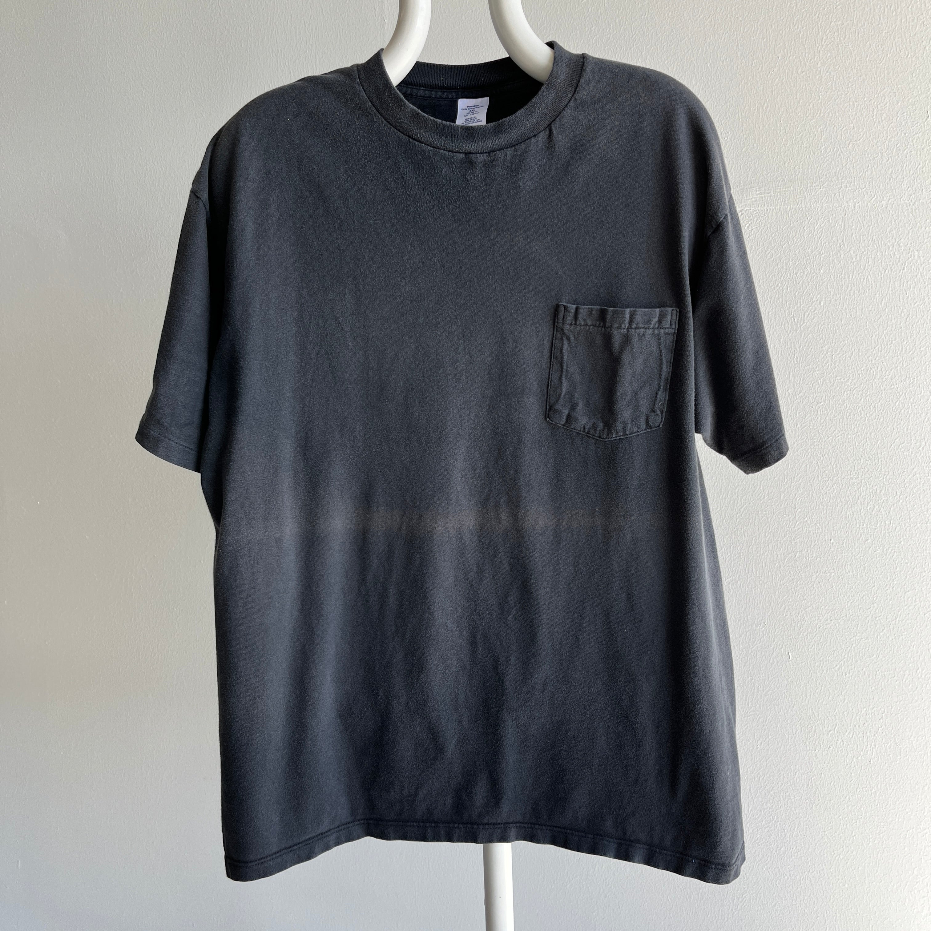 1990s Faded Blank Black Pocket T-Shirt With a Sun Fade Line - Swoon