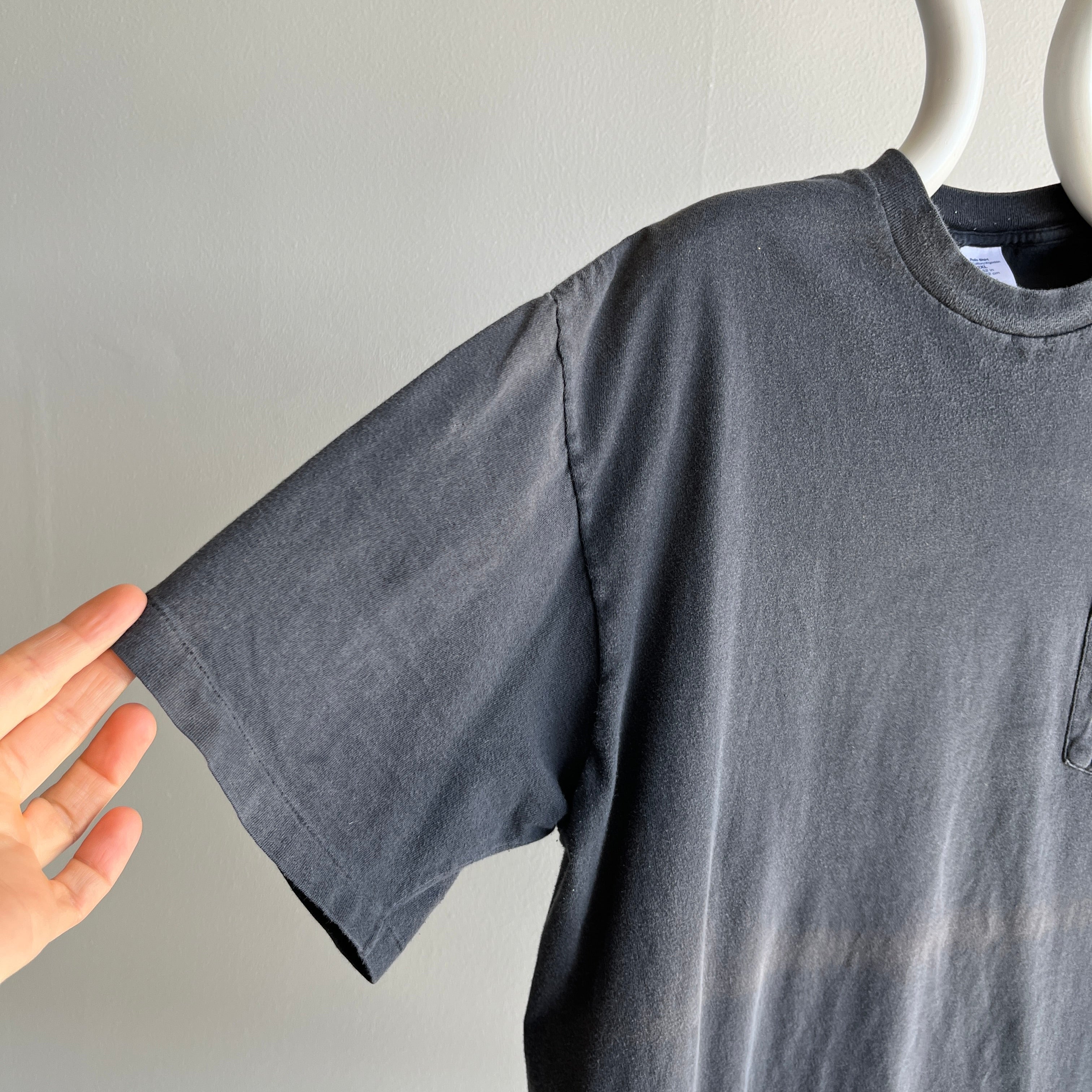 1990s Faded Blank Black Pocket T-Shirt With a Sun Fade Line - Swoon