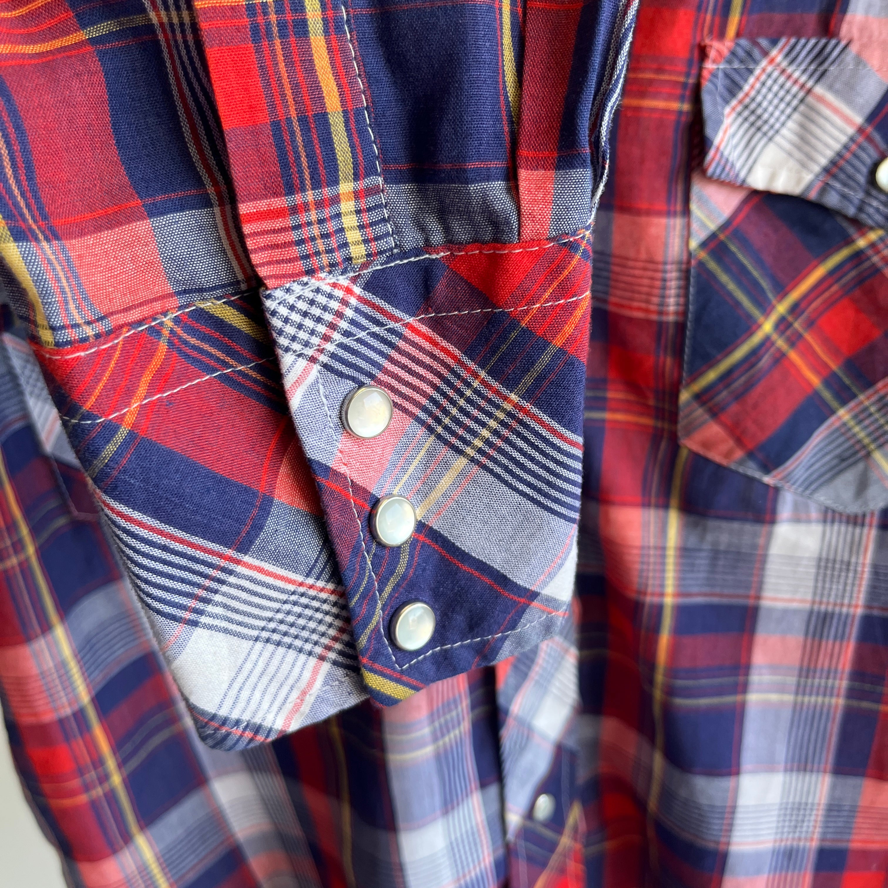 1980s Lightweight Plaid Cowboy Snap Shirt