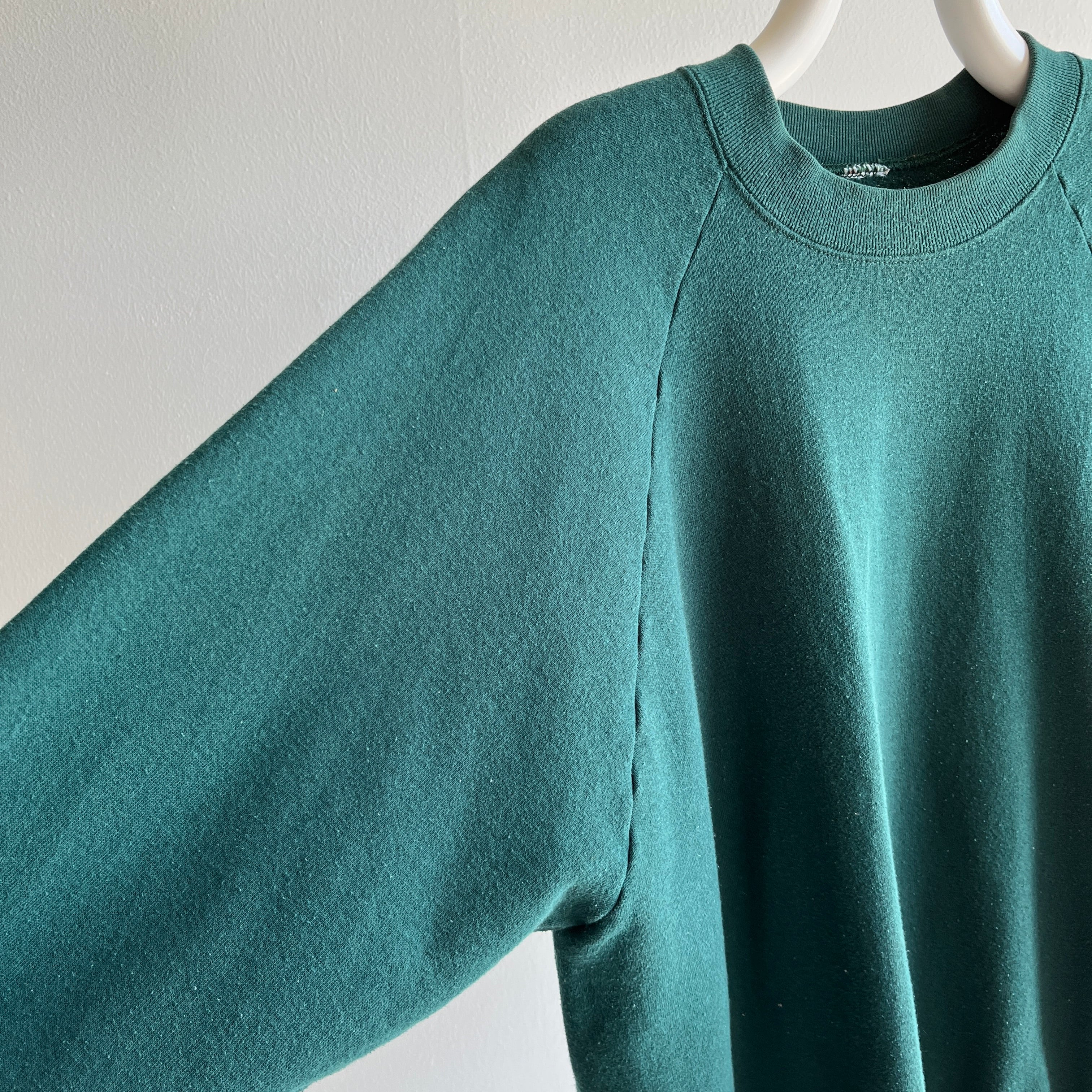 1990s Larger Forest/Hunter Green Sweatshirt