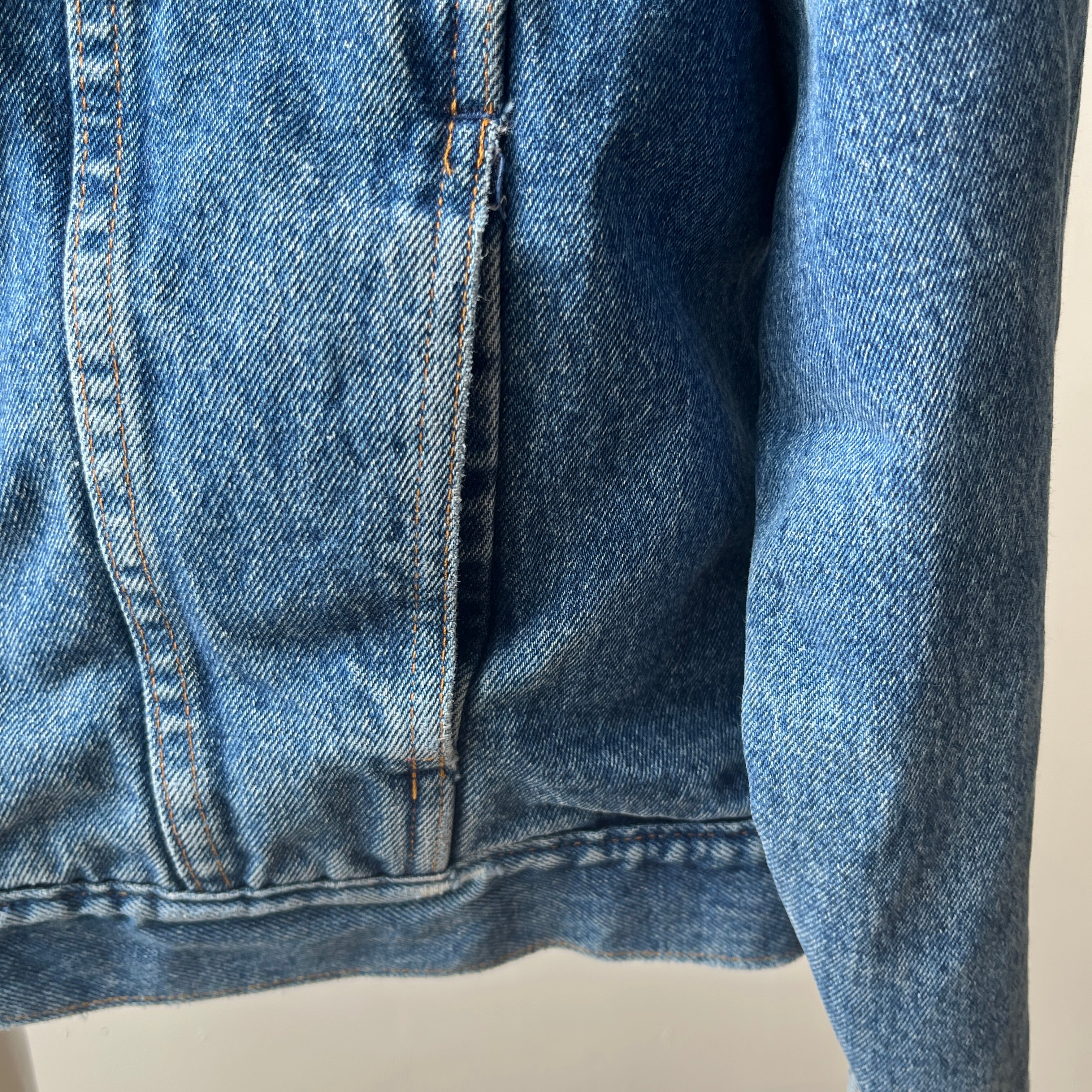 1980s USA Made Cotton Lined GAP Denim Jean Jacket