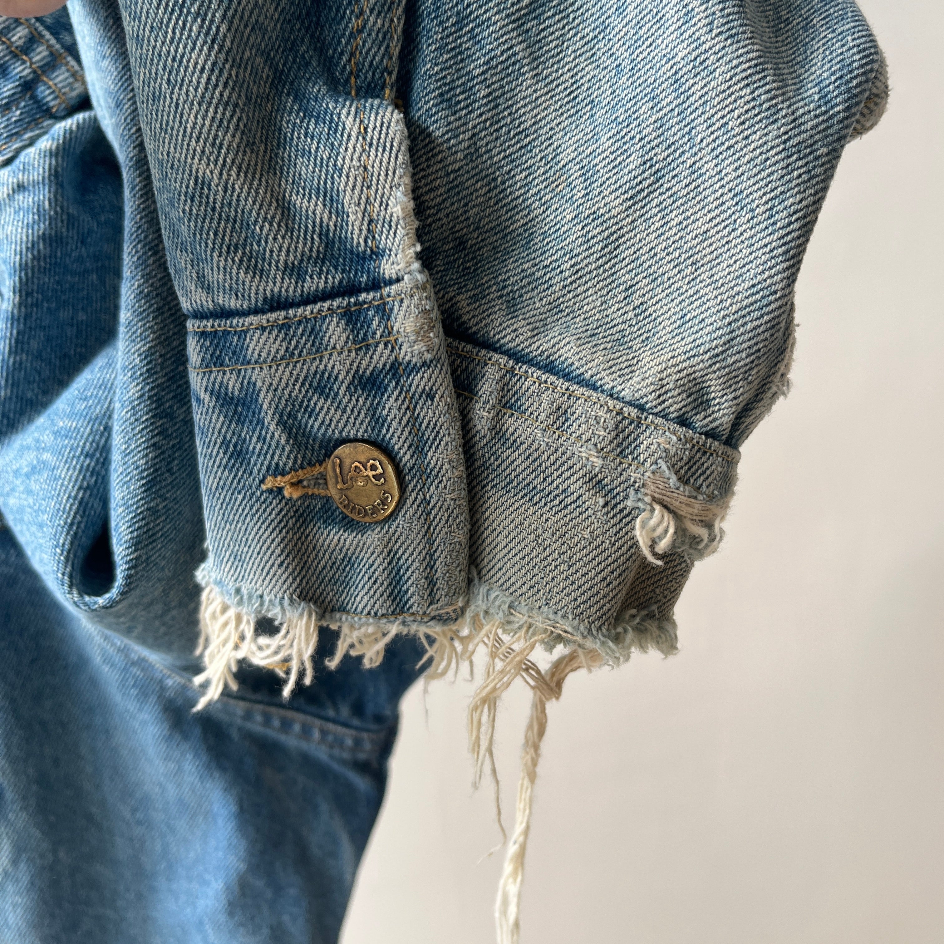 1980s Perfectly Tattered, Faded and Worn Lee Rider Denim Jean Jacket - WOWOWOWOW