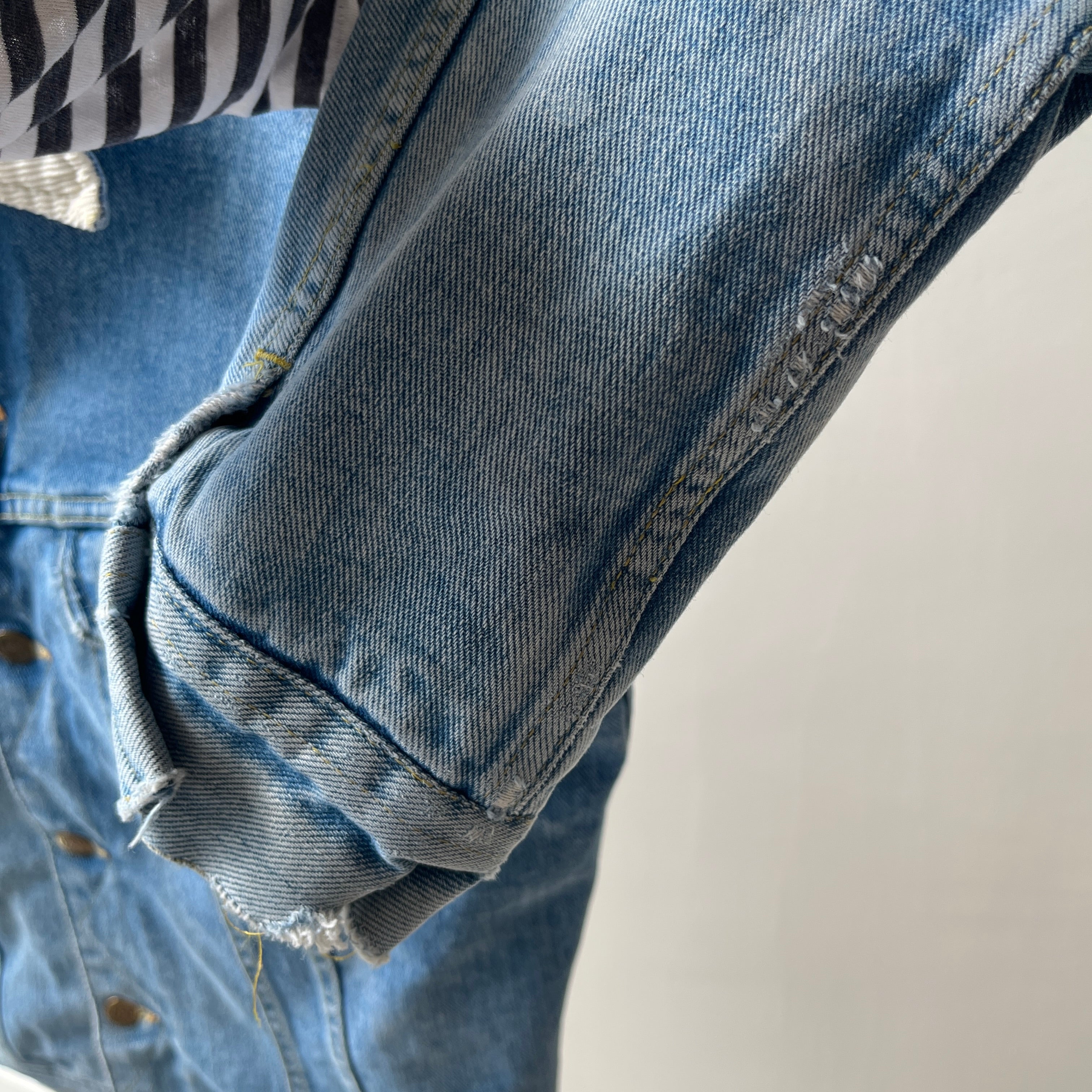 1980s Lee Storm Rider Denim Jean Jacket - Highly Collectible (Bad Headless Selfie, But Great Jacket)