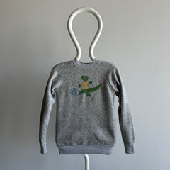 1980s DIY Crocodile Playing Soccer XS Sweatshirt