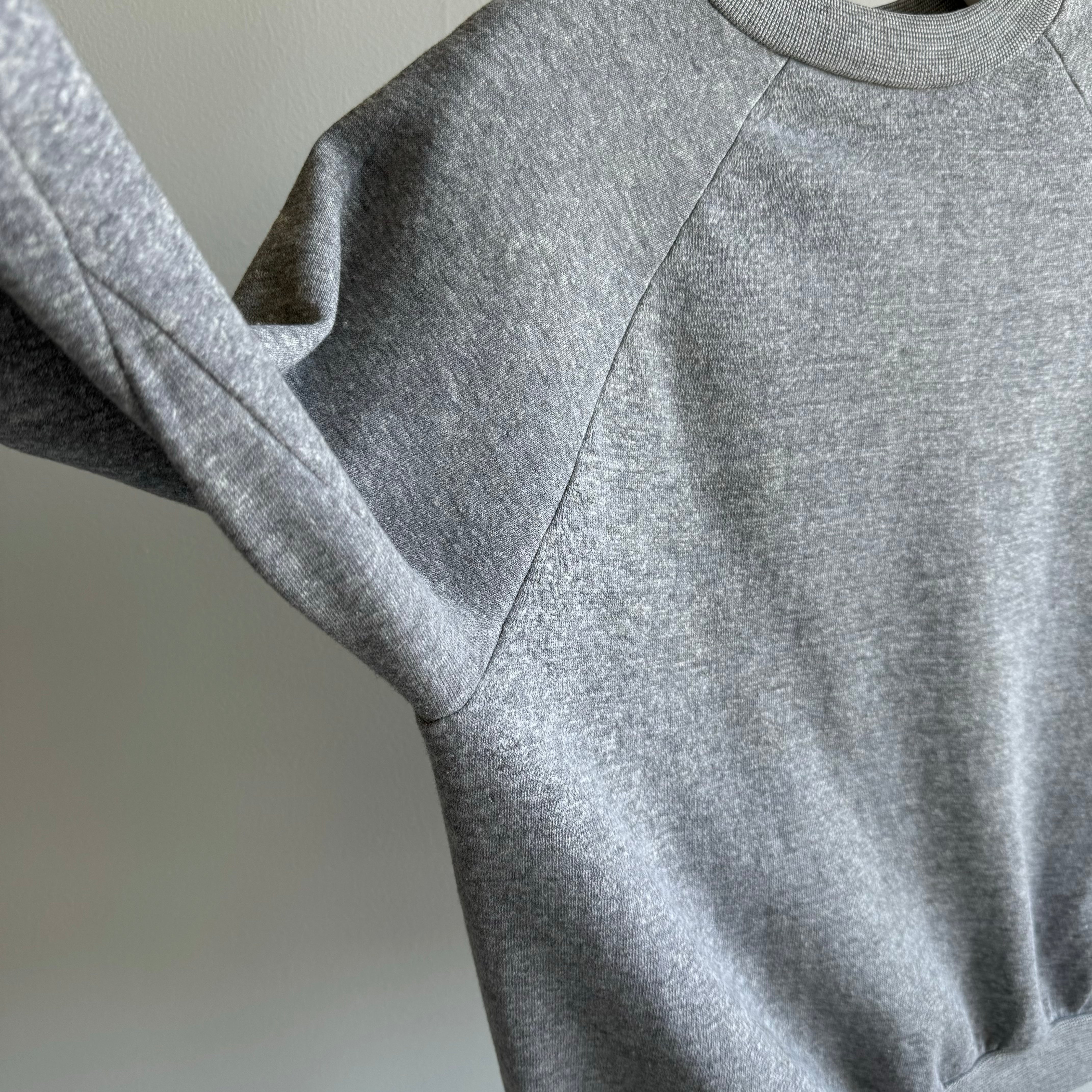 1980s WOWOWOW Blank Gray Raglan by Sears - !!!!!!