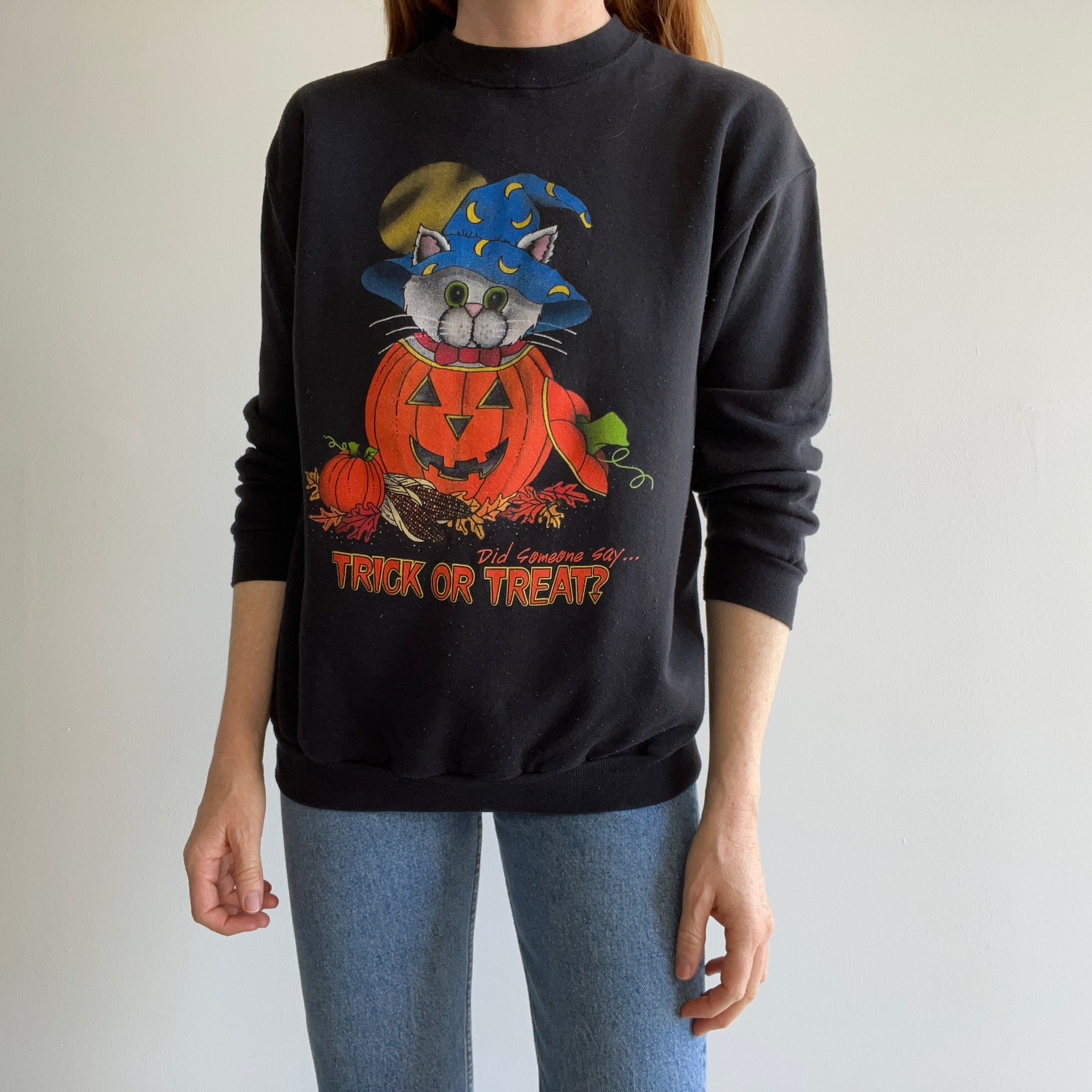 1990s Halloween Cat Sweatshirt - Oh My!