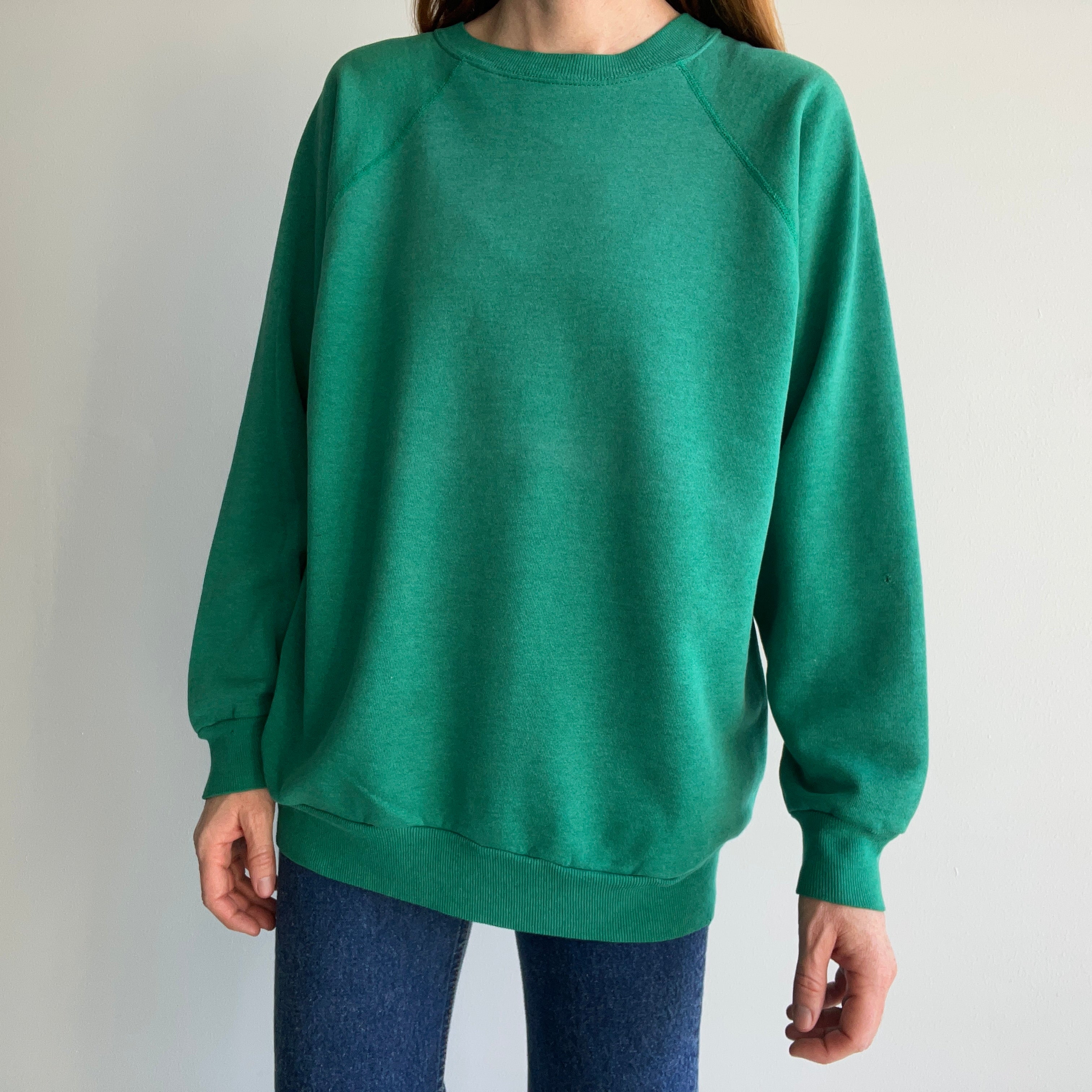 1980s Faded Kelly Green Raglan Sweatshirt