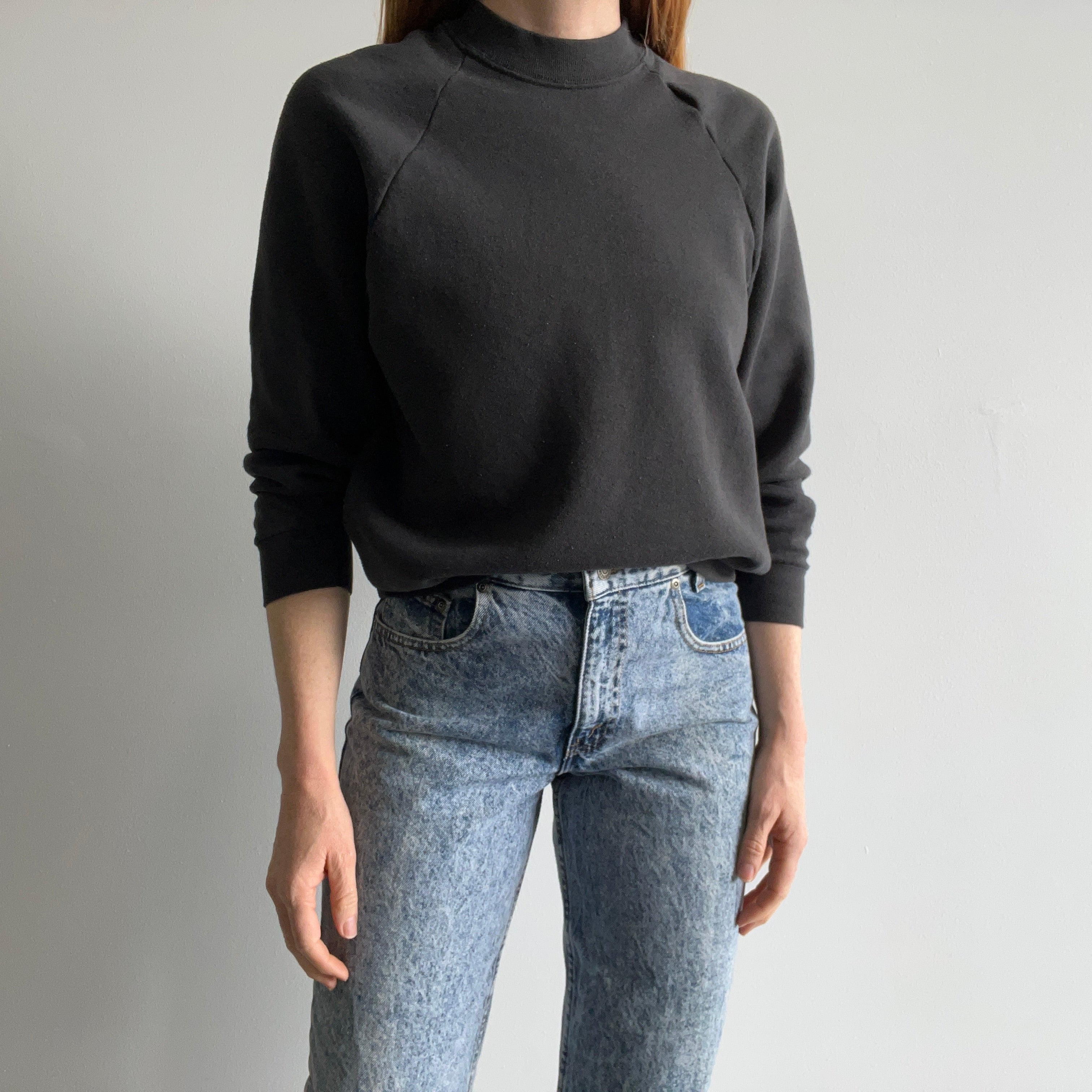 1980s Faded Blank Black FOTL Sweatshirt