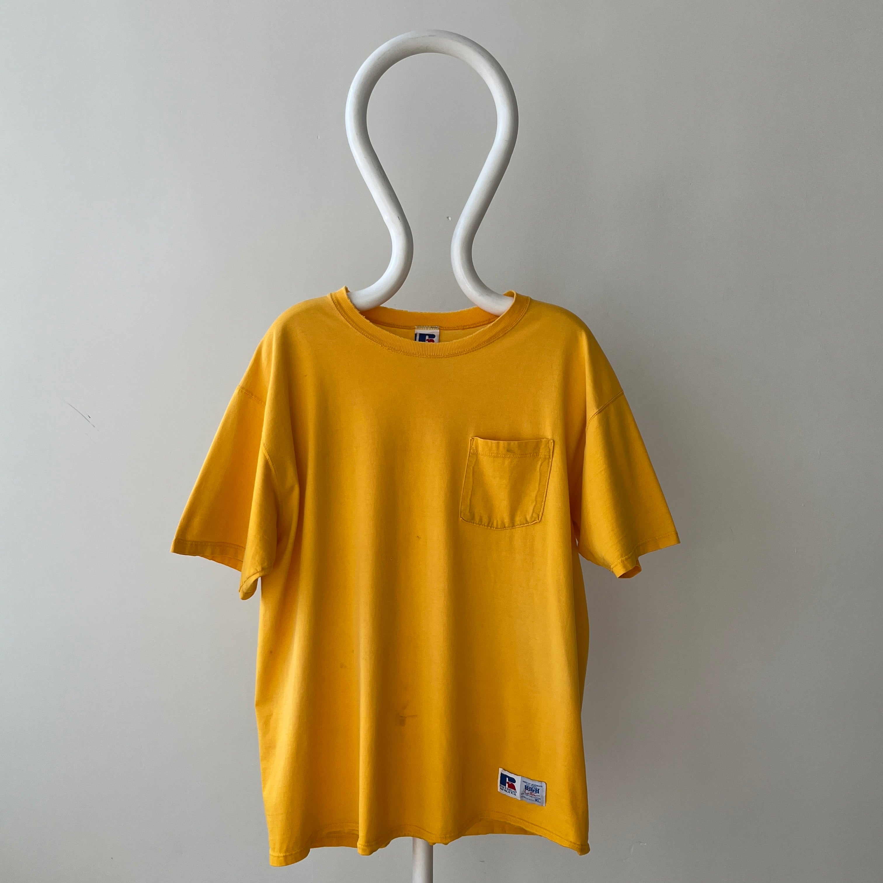 T-shirt teinté de peinture noire vierge des années 00