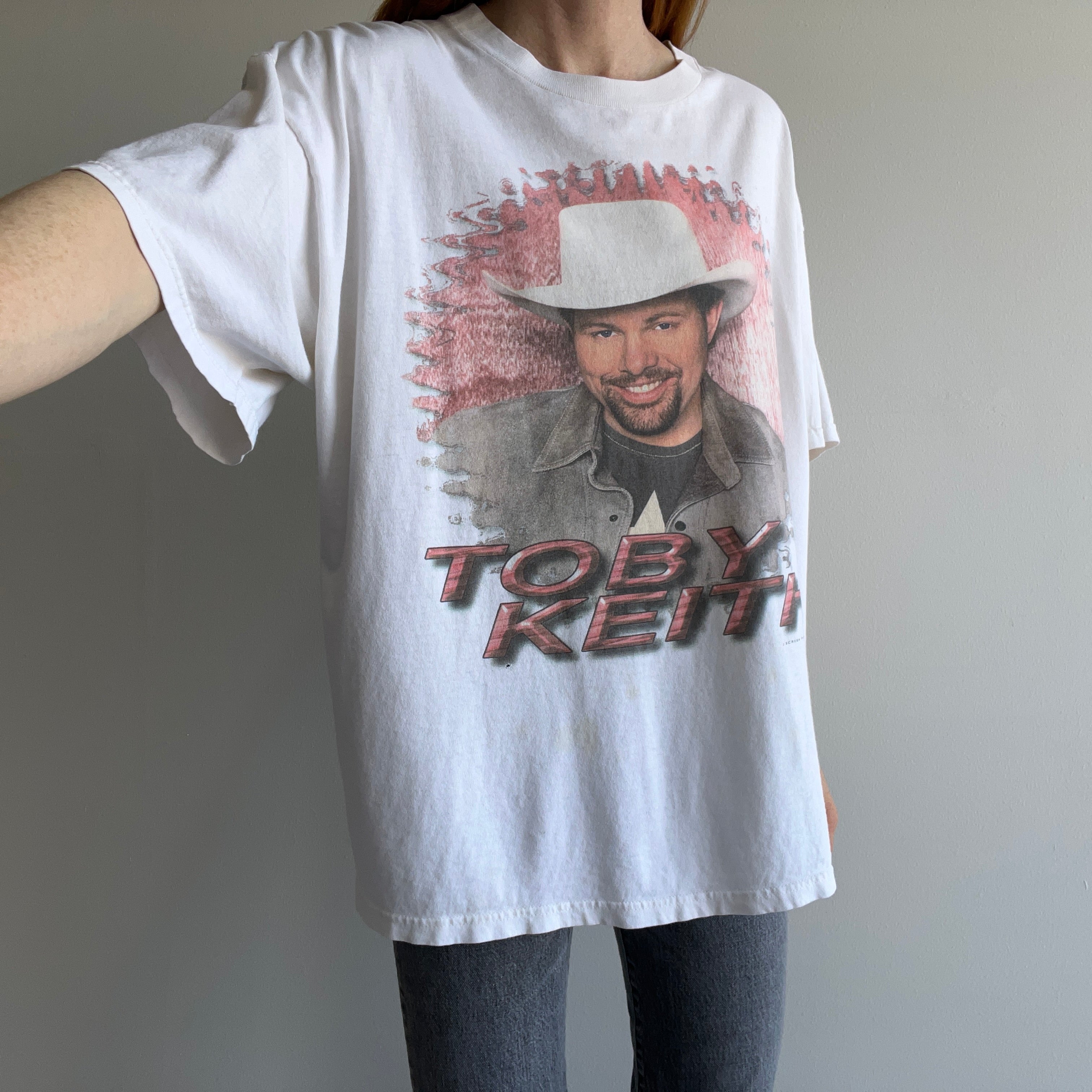 2003 Toby Keith Front and Back Thinned Out and Beat Up T-Shirt