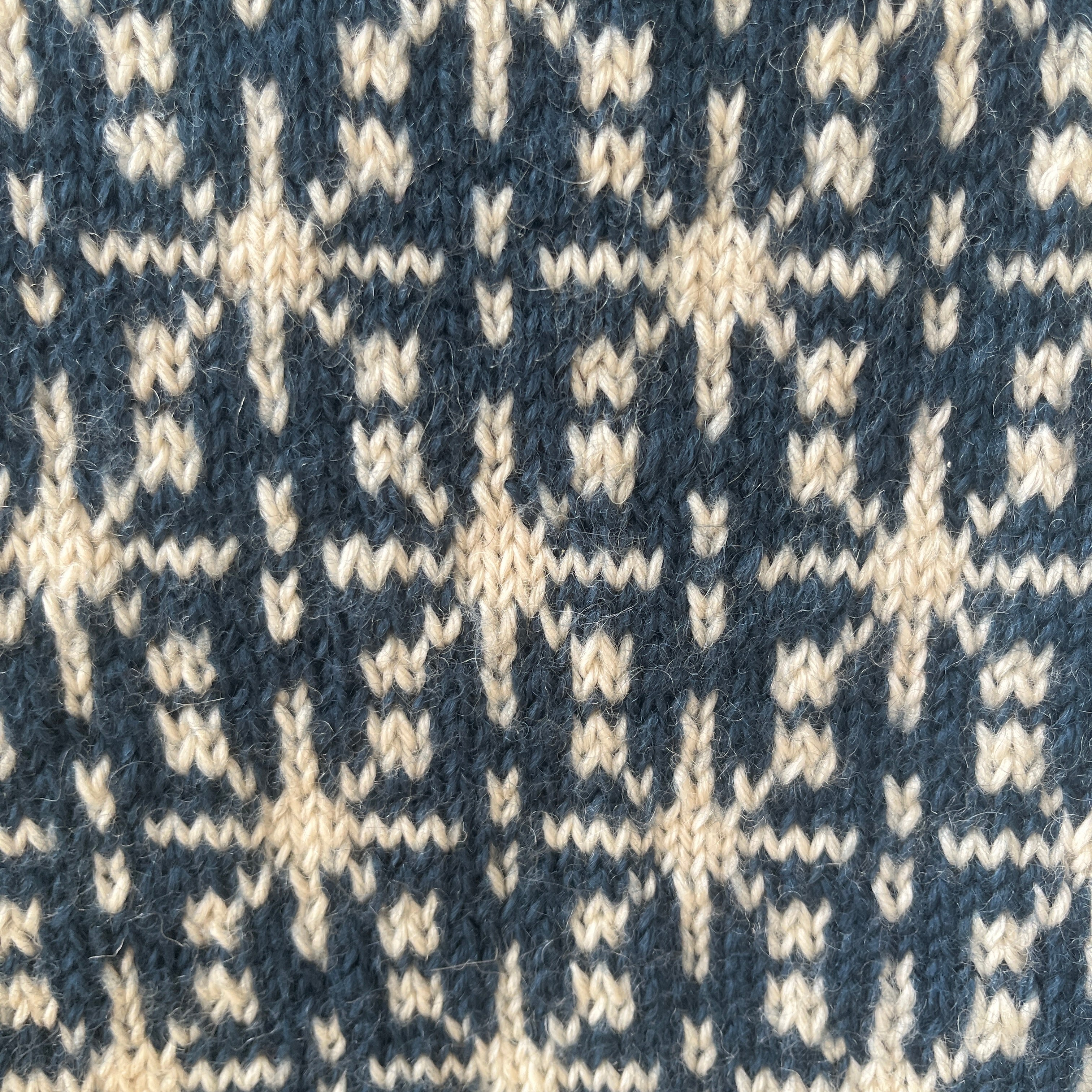 1950s Hand Knit Turtle Neck Sweater - !!!