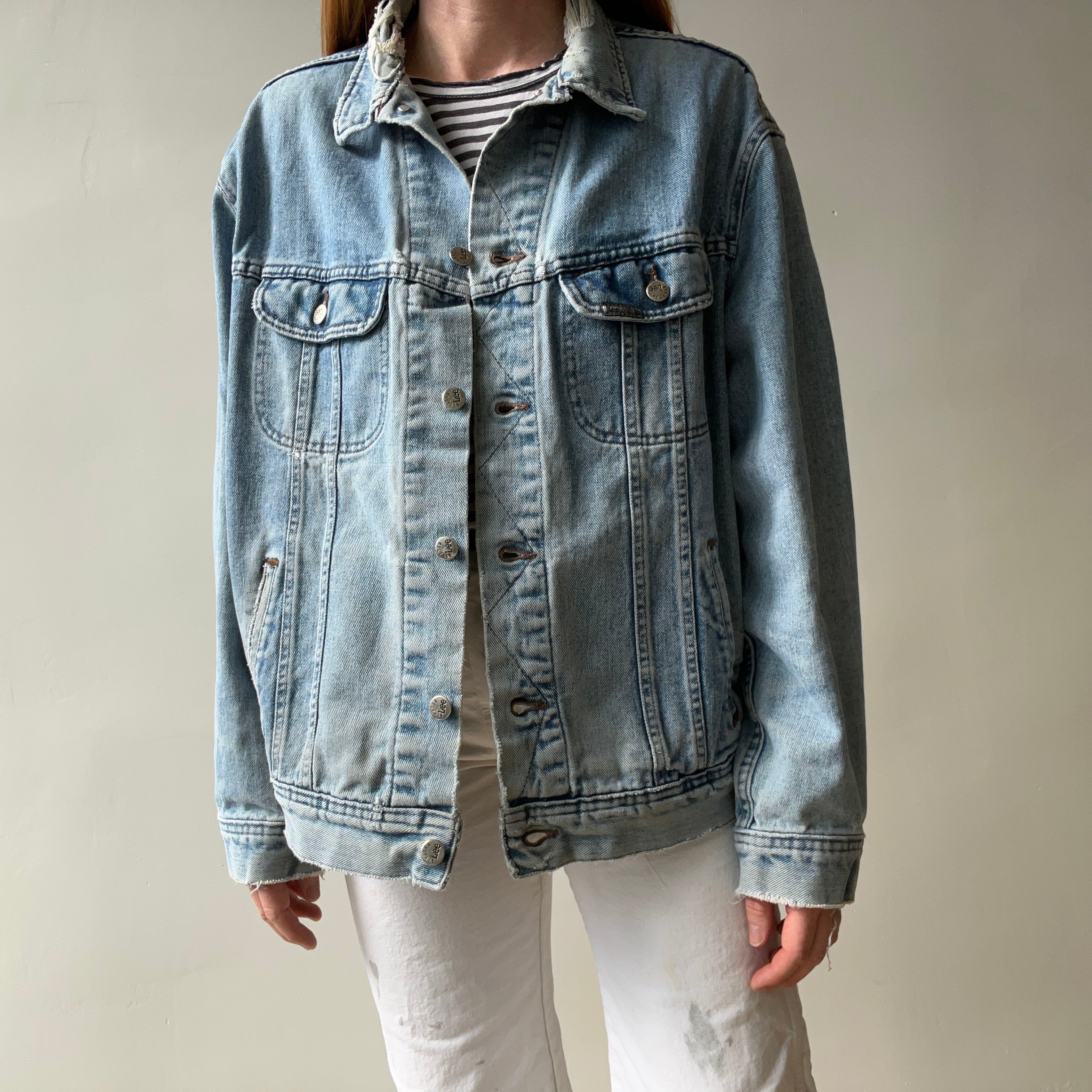 1990/2000s Riveted Lee Beat Up and Thrashed Beyond Denim Jean Jacket - Soft and Slouchy