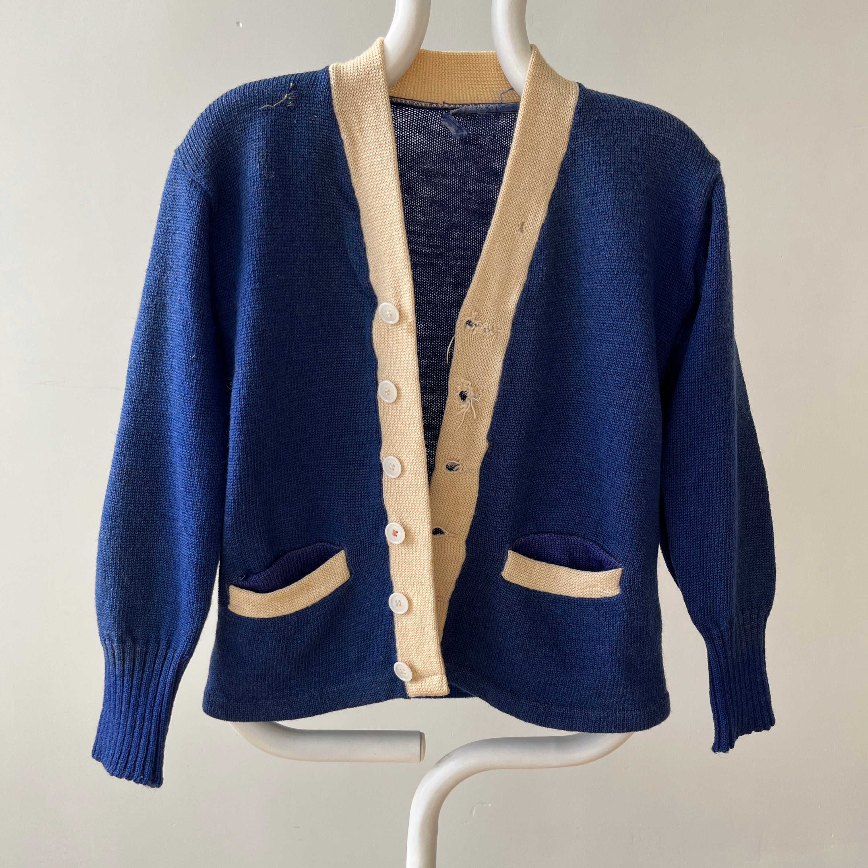 1940s Blue Wool Knit Cardigan - !!!!!!! VERY COOL