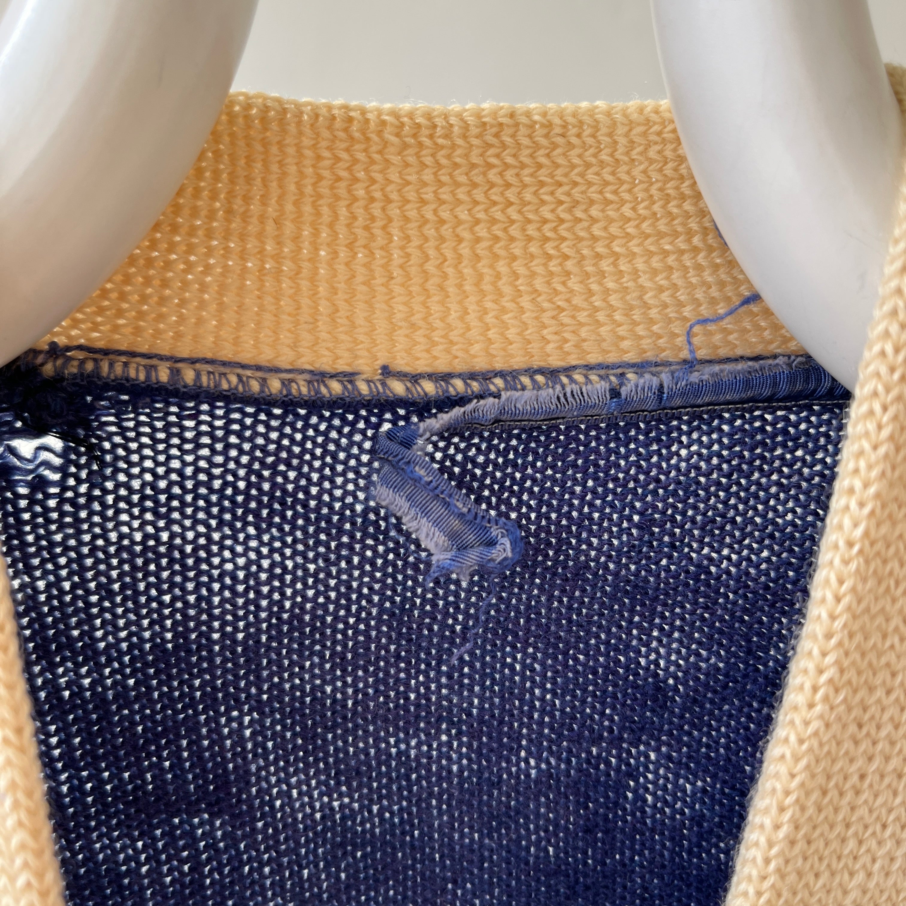 1940s Blue Wool Knit Cardigan - !!!!!!! VERY COOL