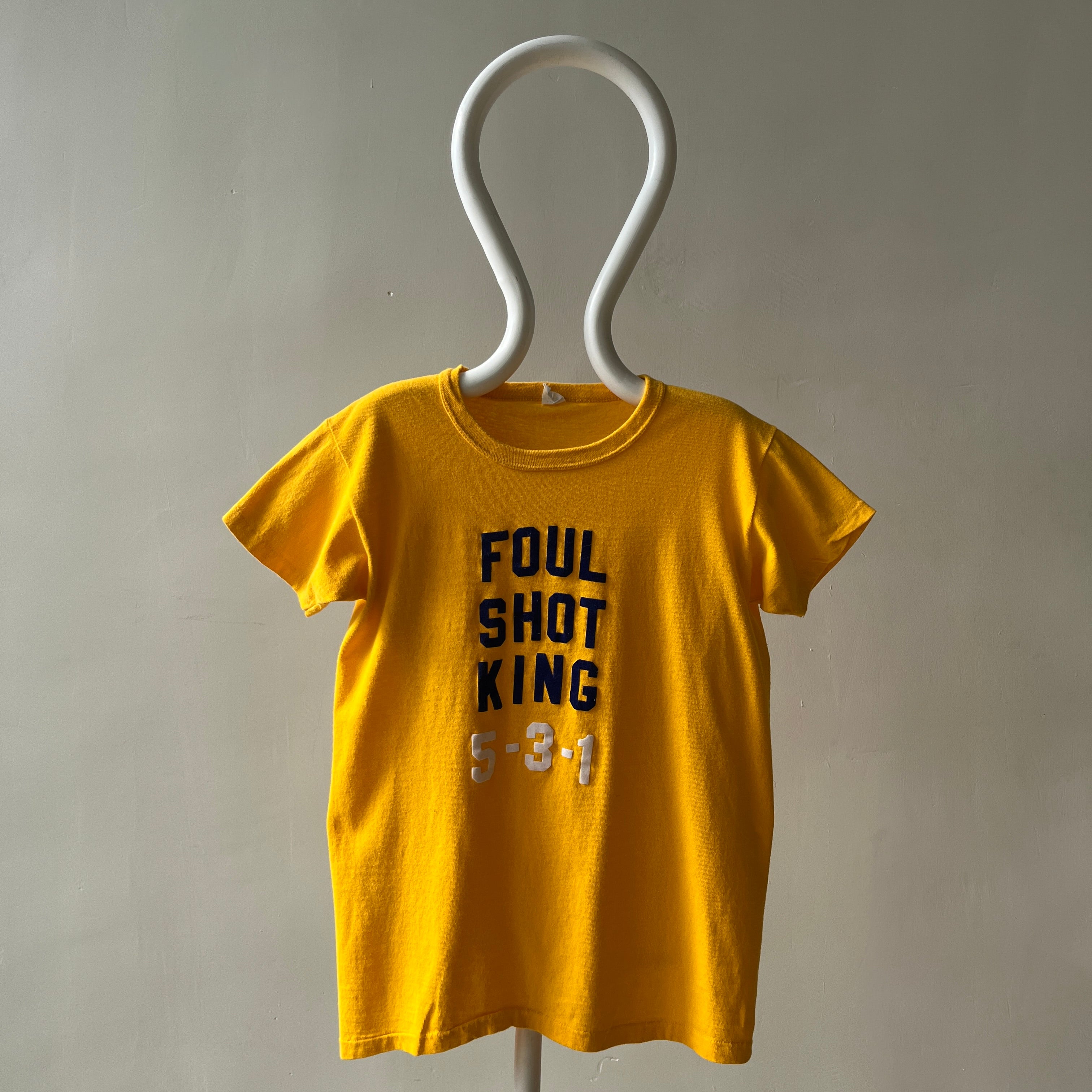 1970s/80s Yellow Foul Shot King Flock Print T Shirt