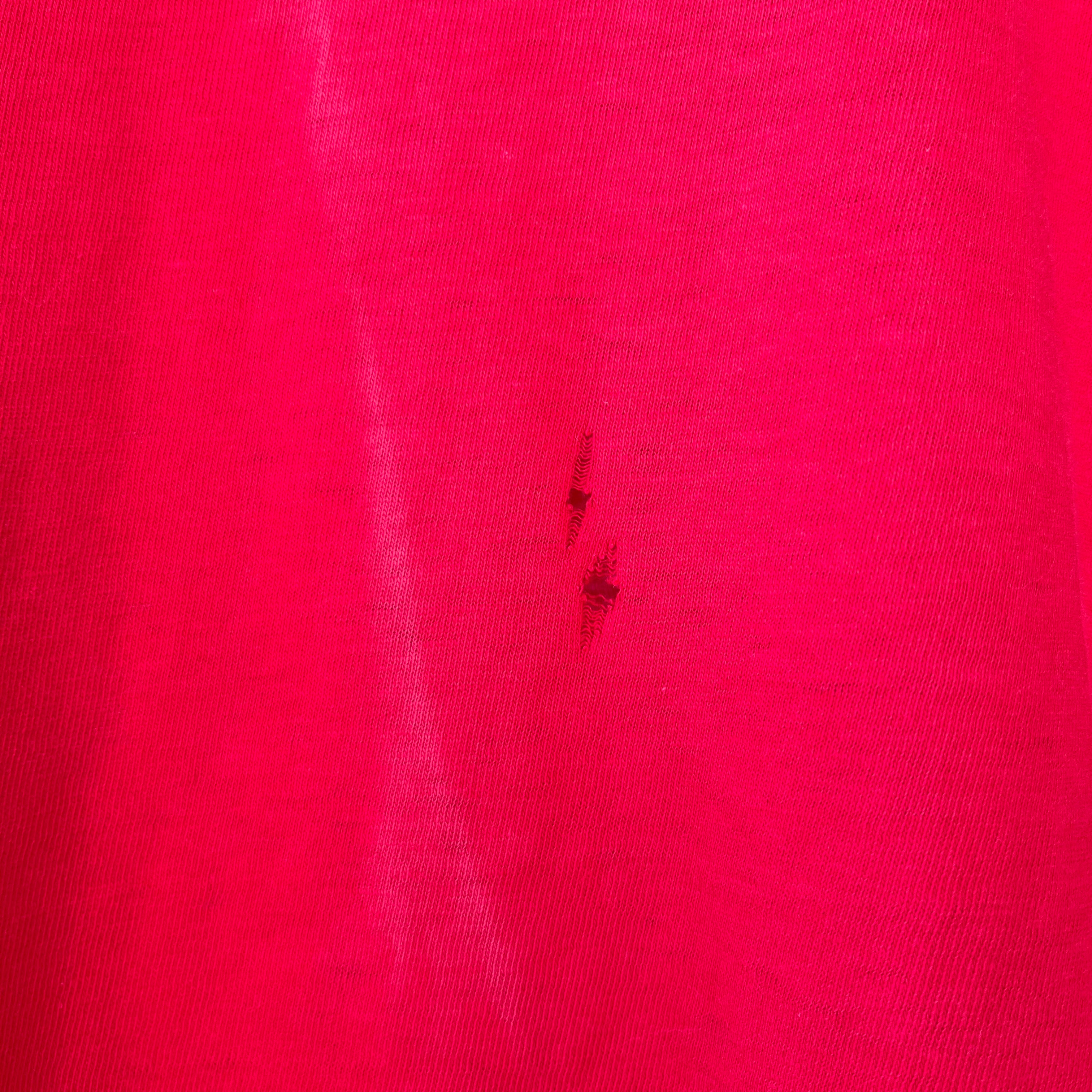 T-shirt teinté de peinture noire vierge des années 00