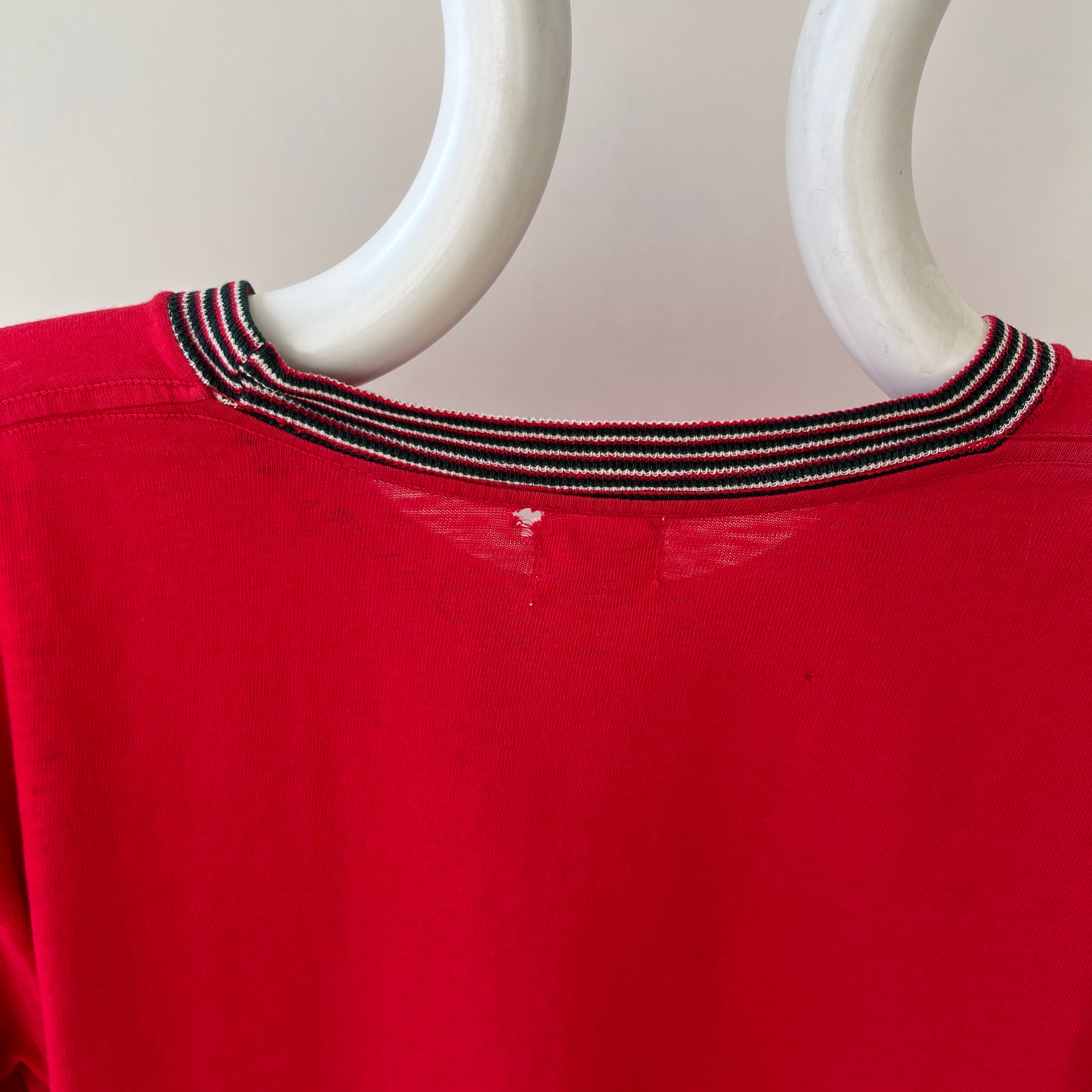 T-shirt teinté de peinture noire vierge des années 00