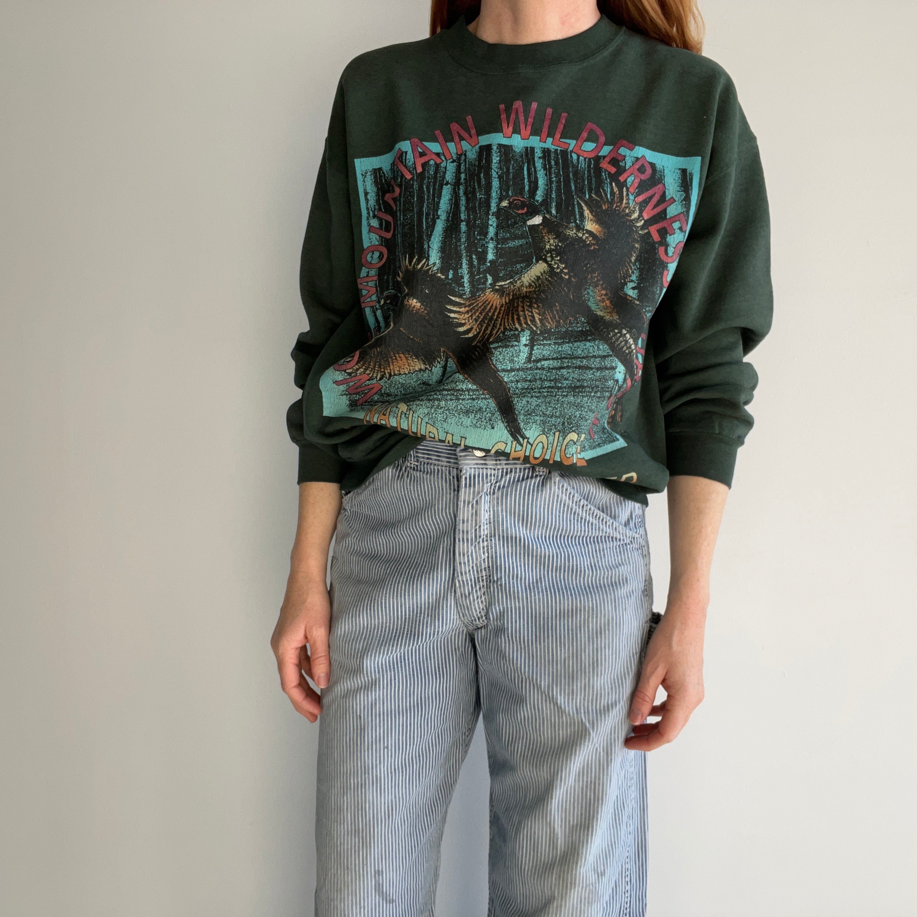 1990s Wolf Mountain Wilderness Supply Beat Up Sweatshirt