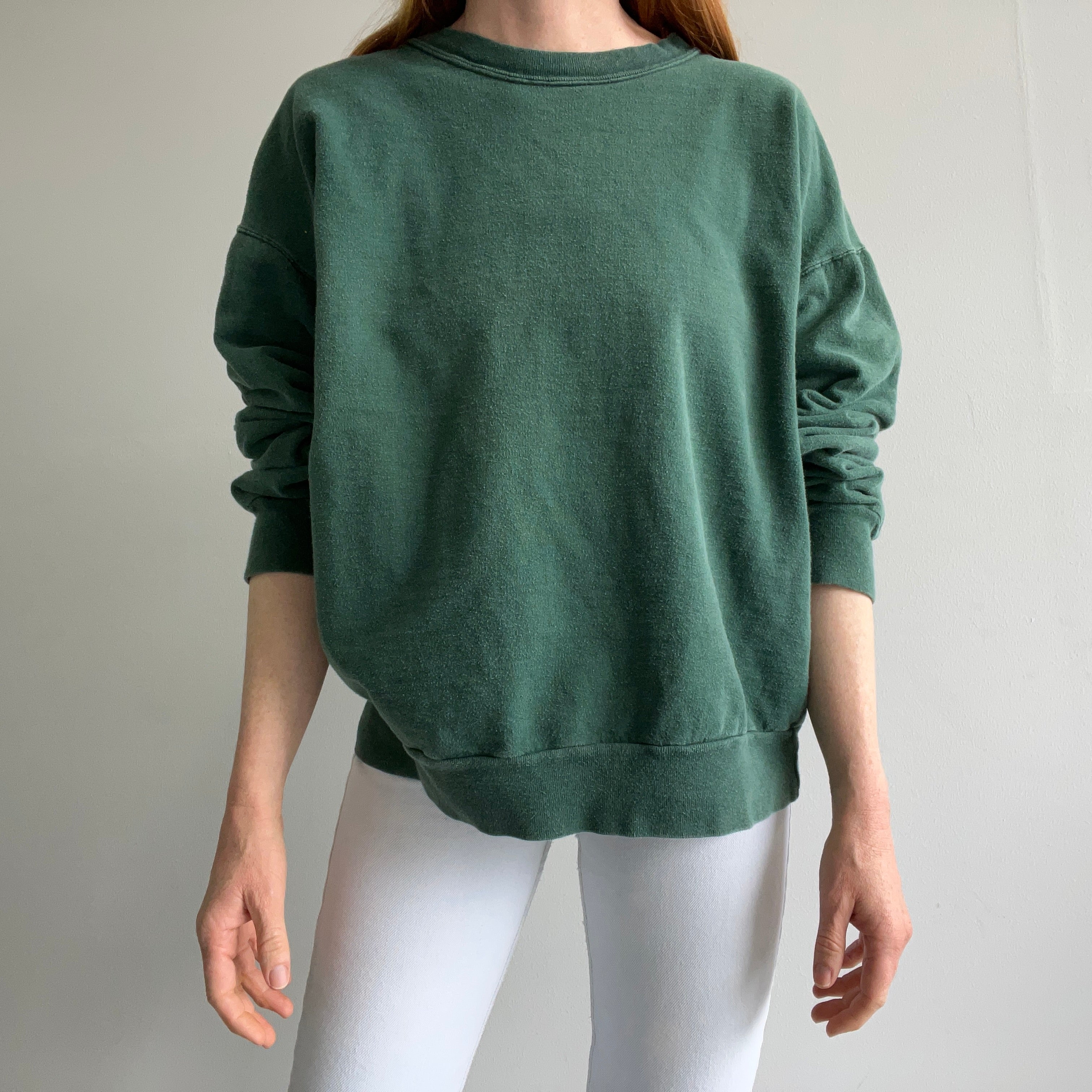 1990s 100% Cotton USA Made Relaxed Fit Dark Green Sweatshirt