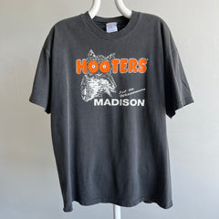 1995 Madison Wisconsin Hooters T-Shirt